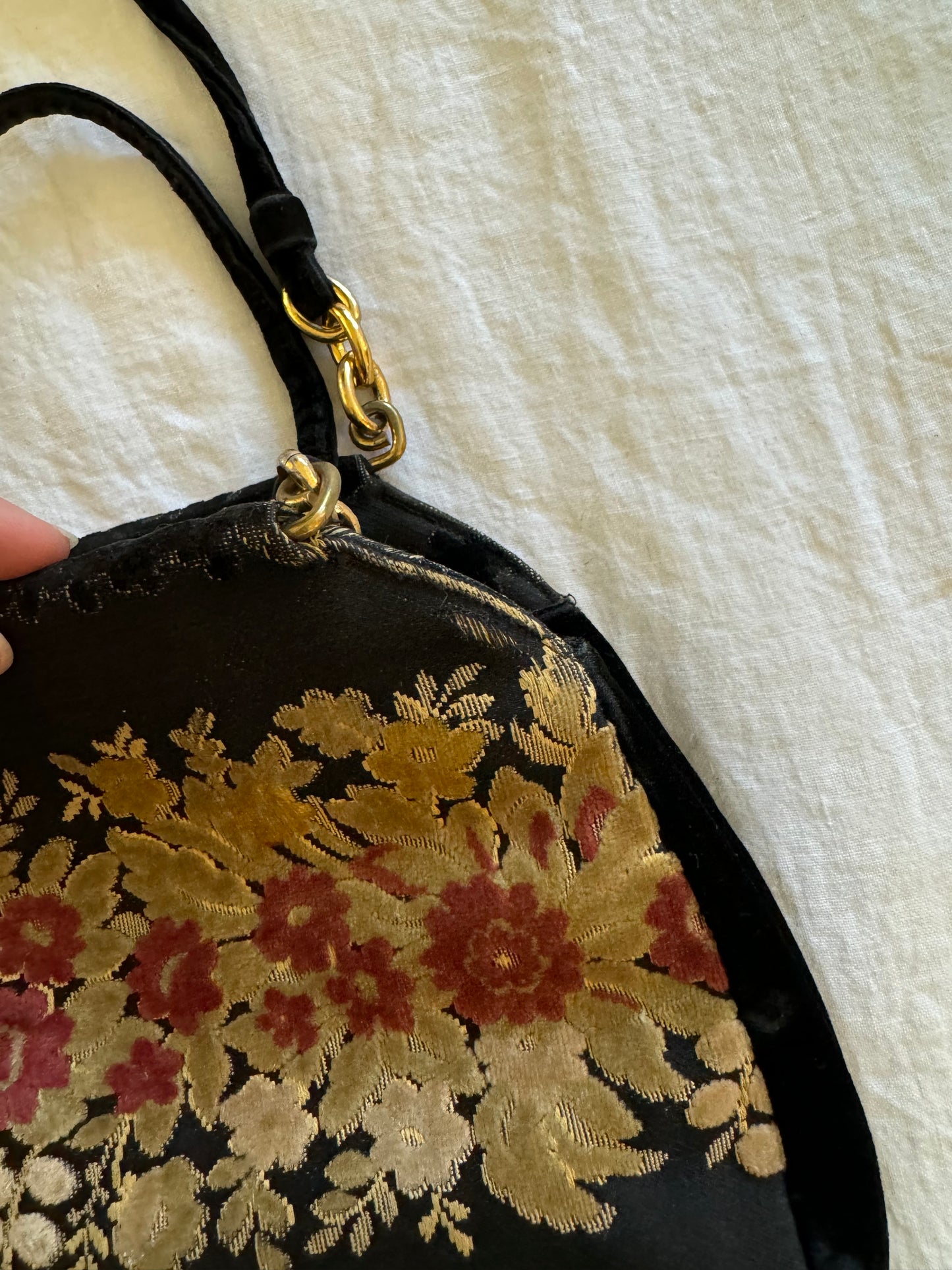 1940s Black Burnout Floral Velvet Bienen Davis Chain Handbag