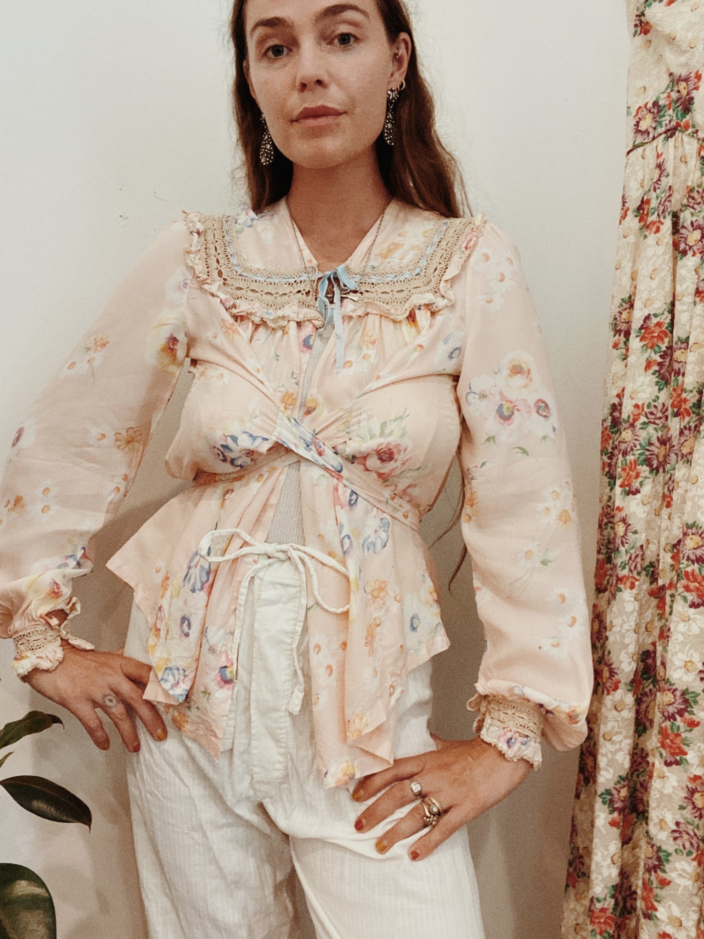1930s/40s Rayon Jersey Crocheted Floral Bed Jacket Blouse- S/M