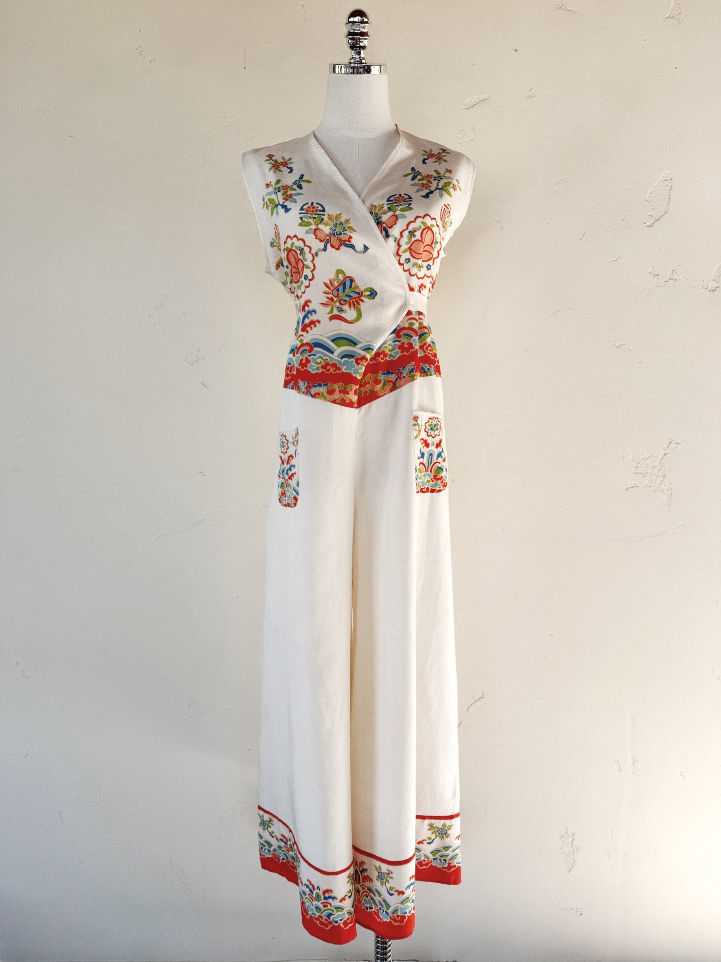 1930s Rare White Pongee Silk Beach Pajama Jumpsuit- M