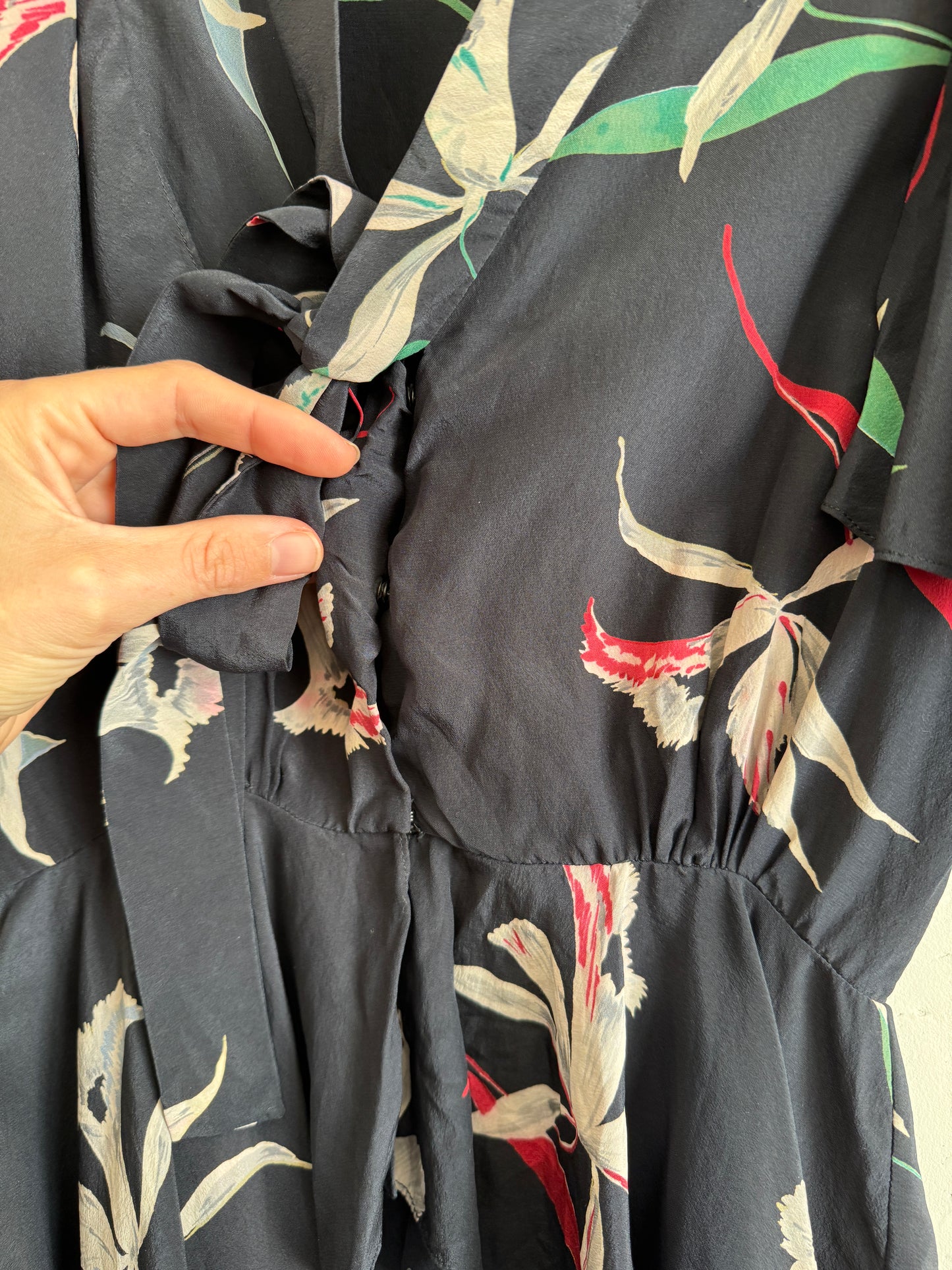 1930s/40s Black Orchid Silk Blouse w/ Flutter Sleeves- XS/S