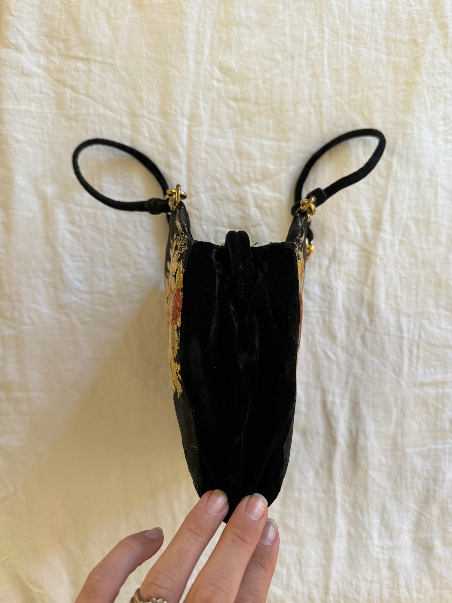 1940s Black Burnout Floral Velvet Bienen Davis Chain Handbag