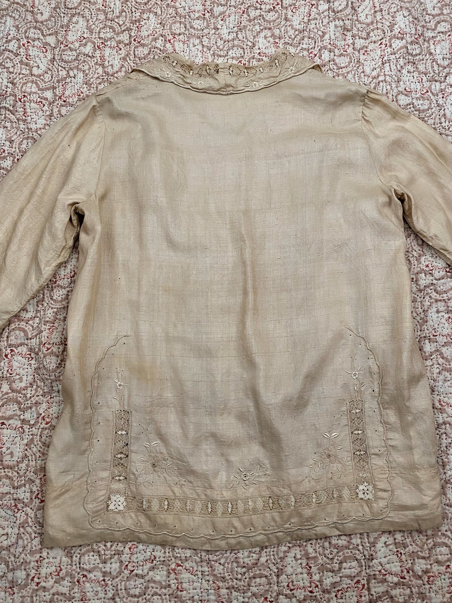 Antique Intricate Ecru Silk Lace Blouse- S/M