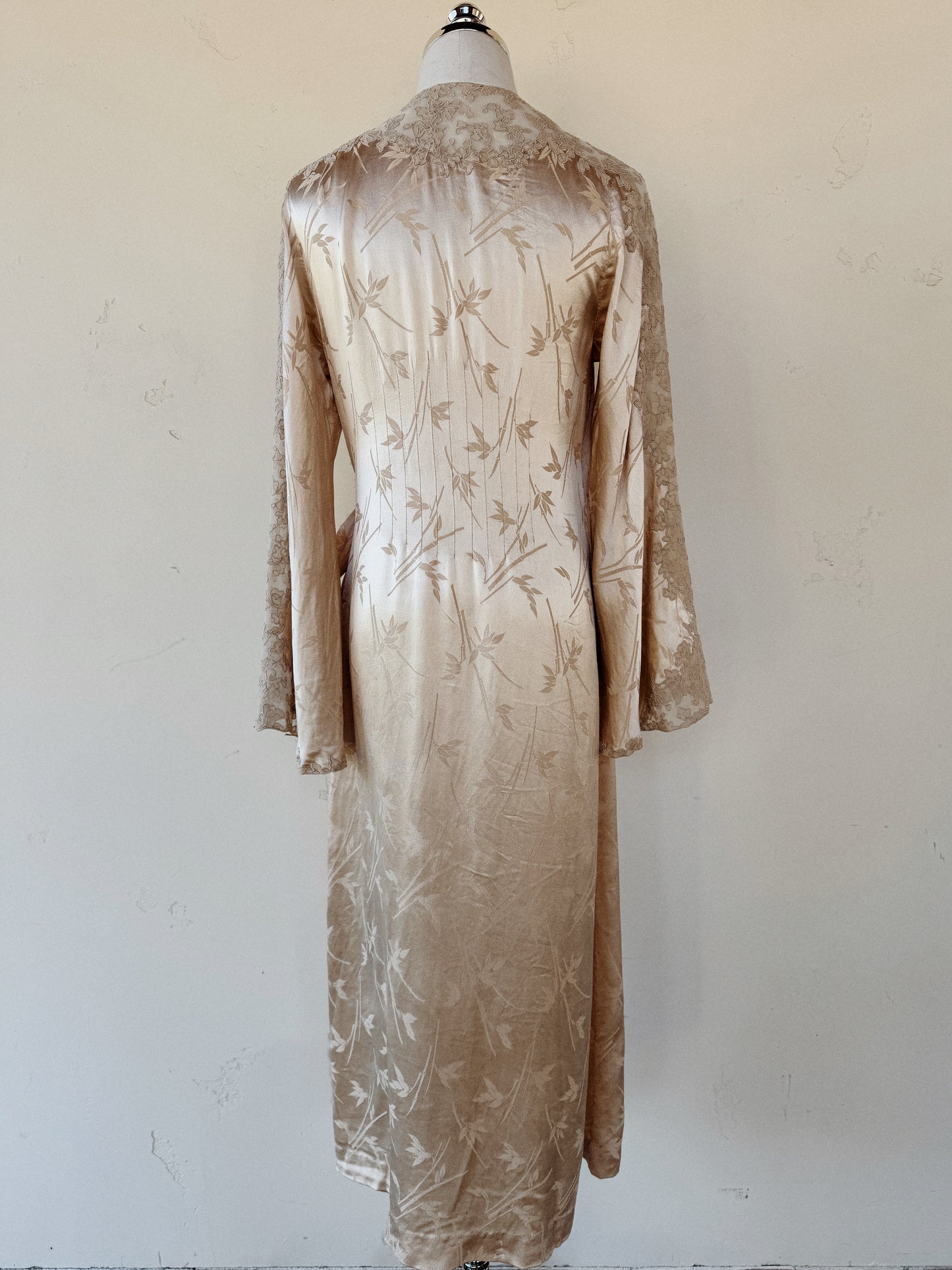 1930s Ivory Silk Charmeuse Bamboo Jacquard Angel Sleeve Robe- S/M-M