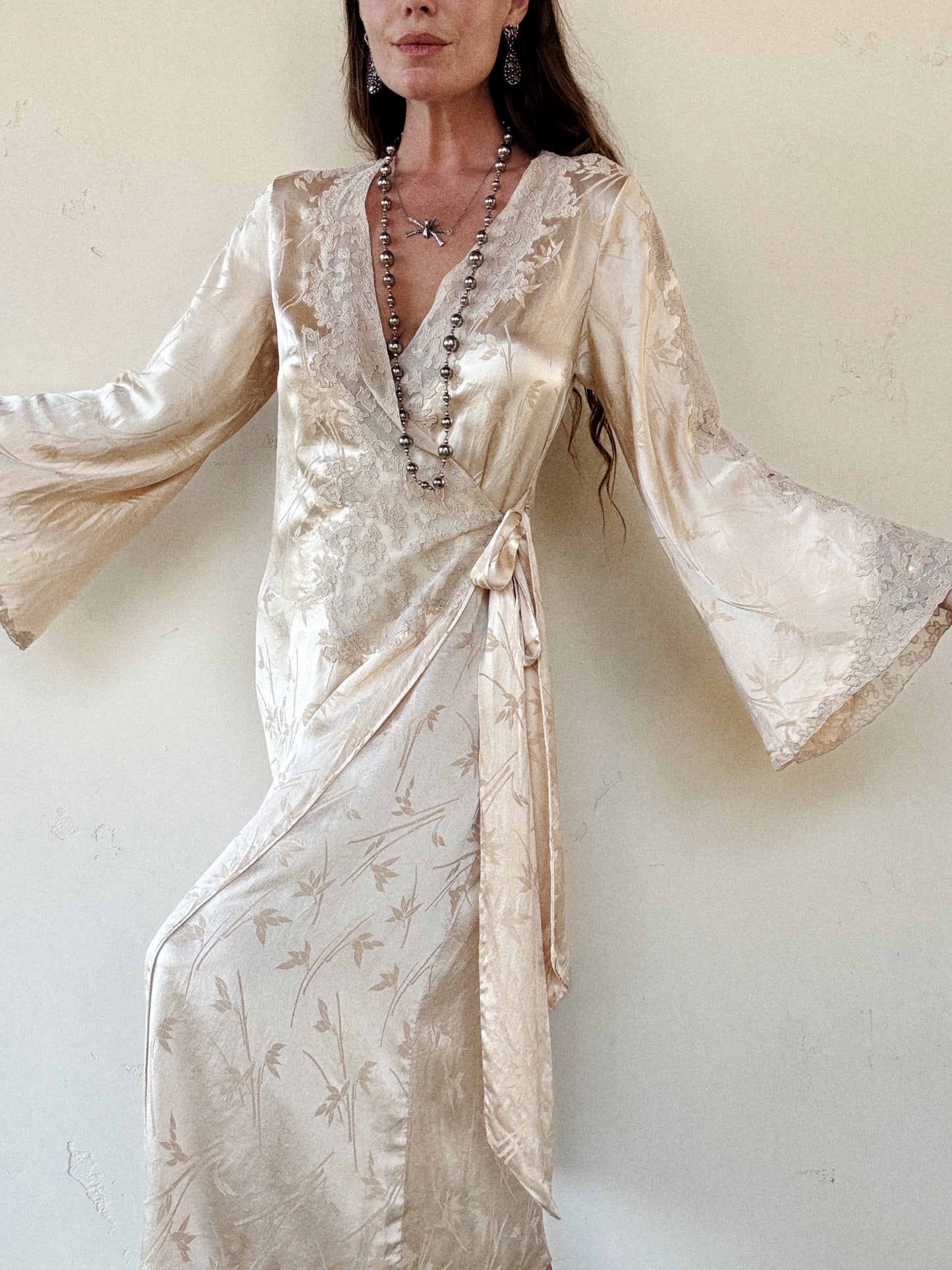 1930s Ivory Silk Charmeuse Bamboo Jacquard Angel Sleeve Robe- S/M-M