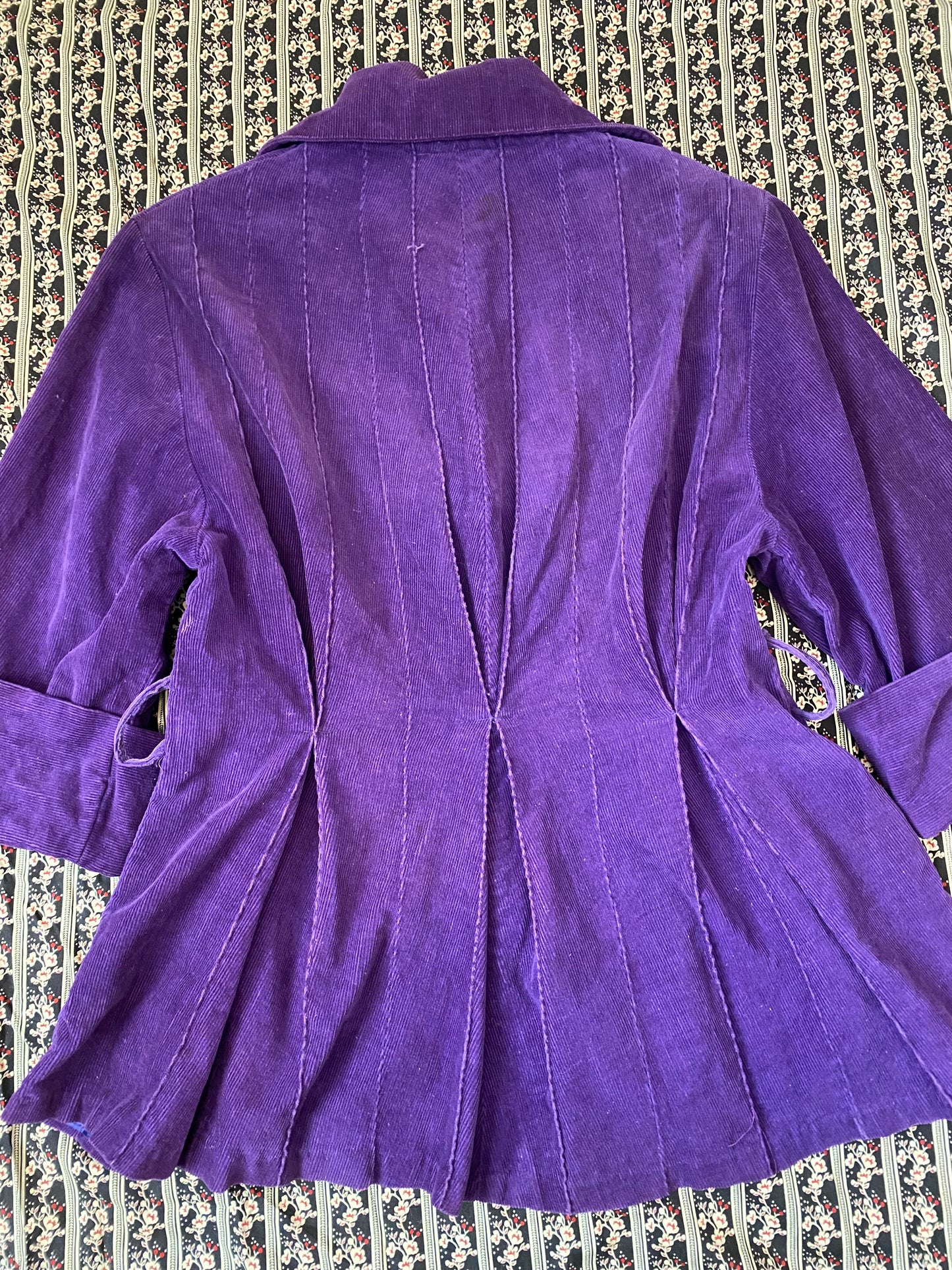 1930s/40s Purple Faded Corduroy Belted Jacket- M/L