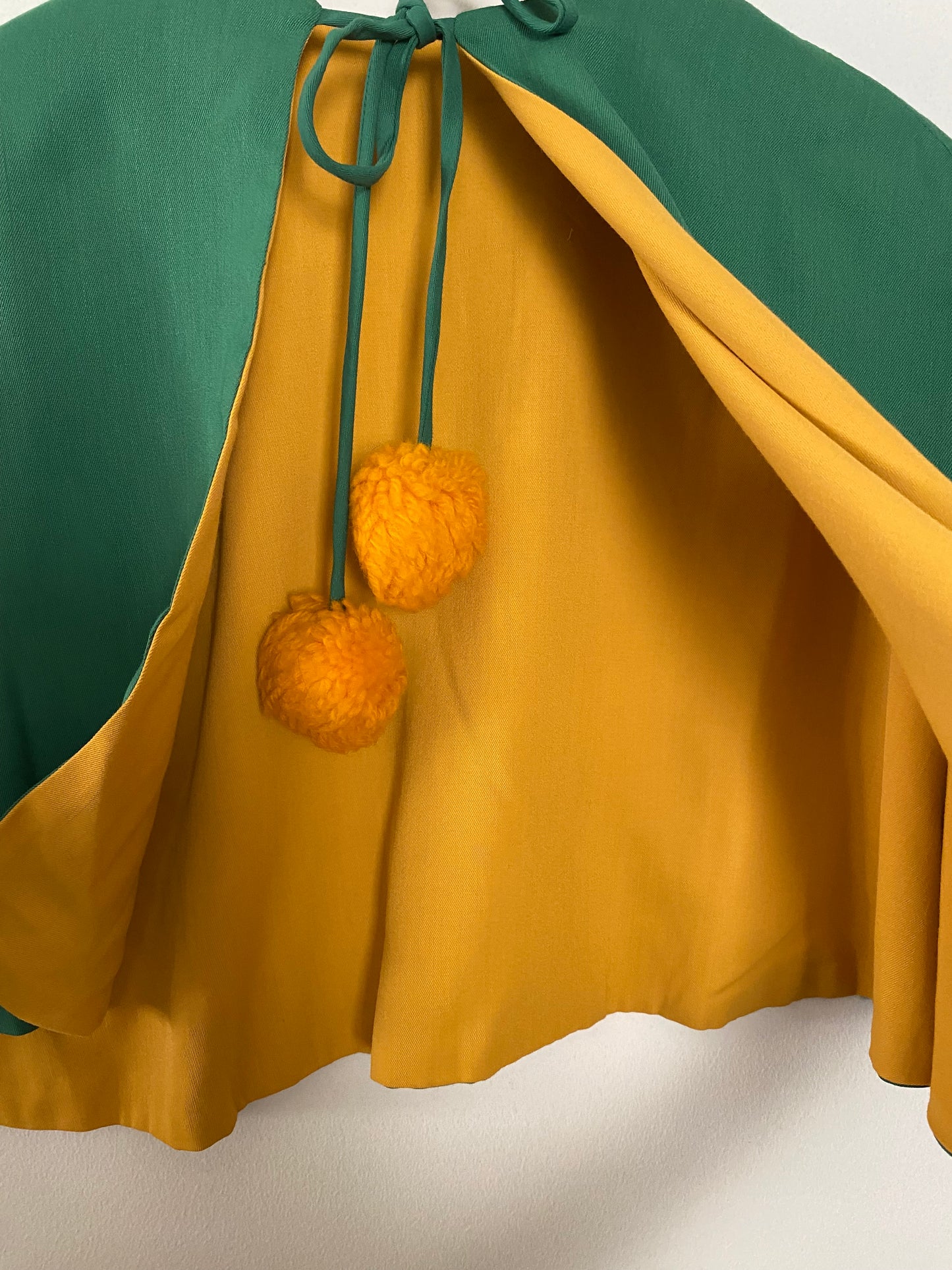 1940s Reversible Gabardine Two Tone Caplet- S/M