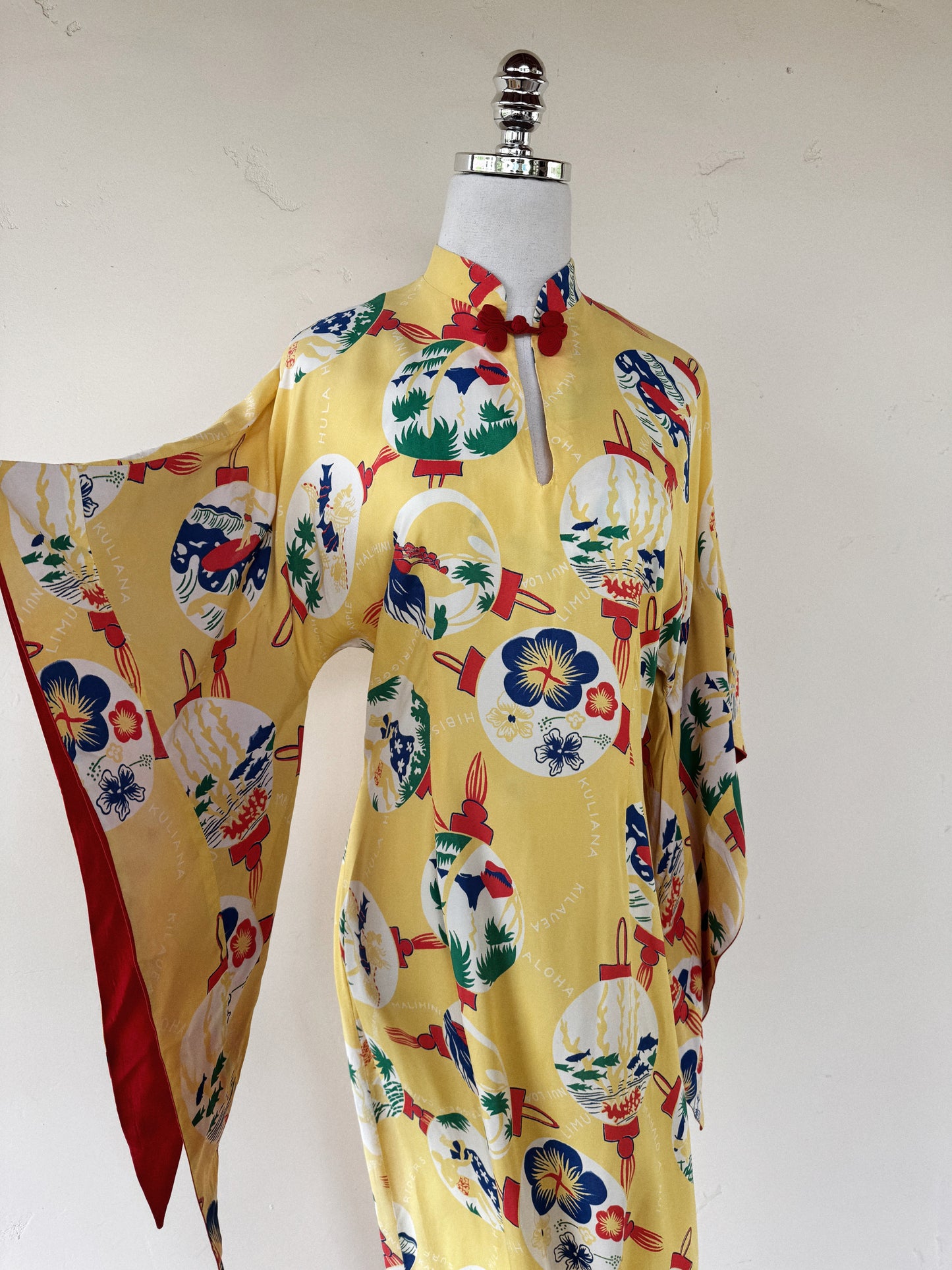 1940s Yellow Cold Rayon Hawaiian Pake Muu Dress- M/L