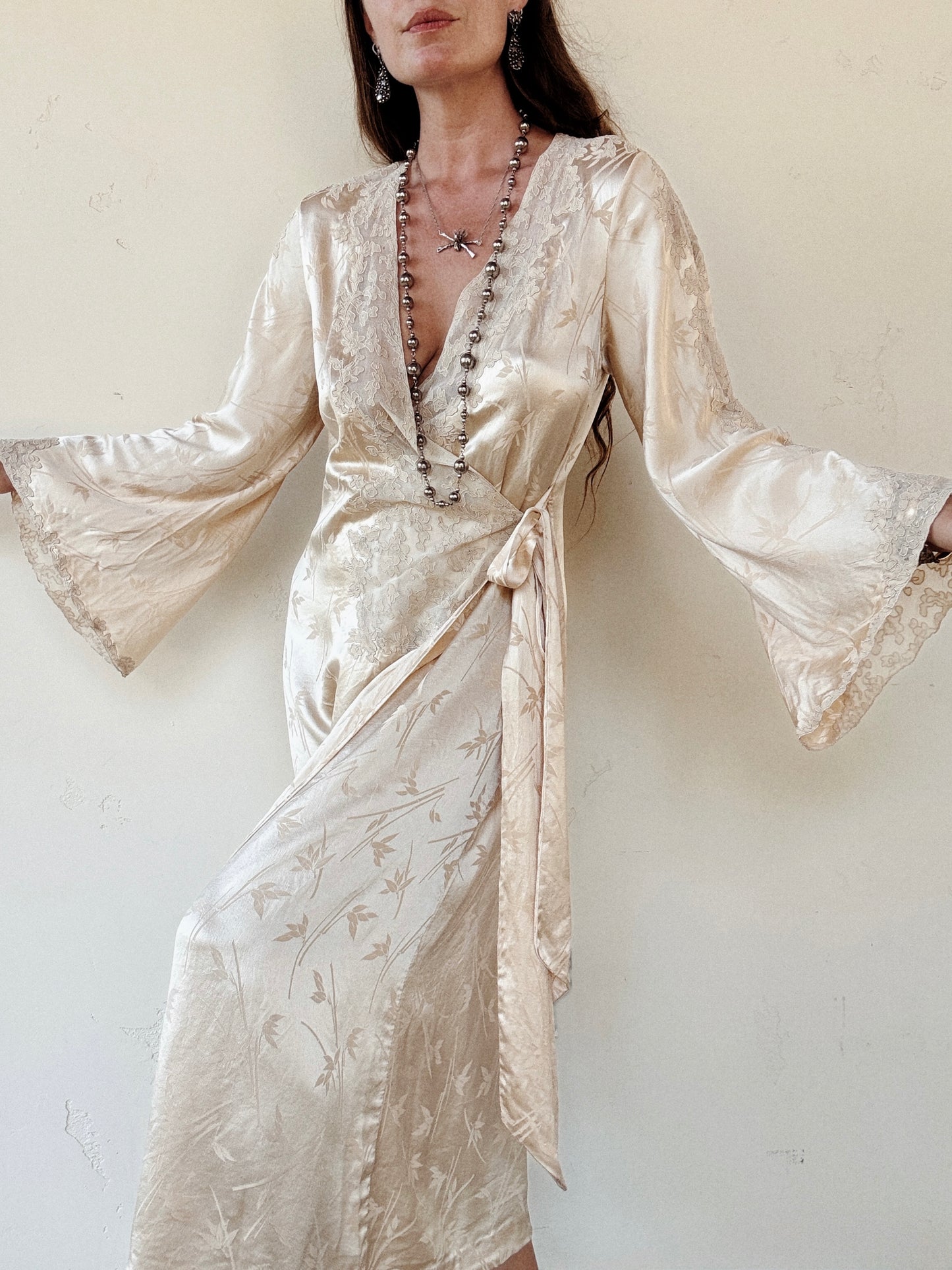 1930s Ivory Silk Charmeuse Bamboo Jacquard Angel Sleeve Robe- S/M-M