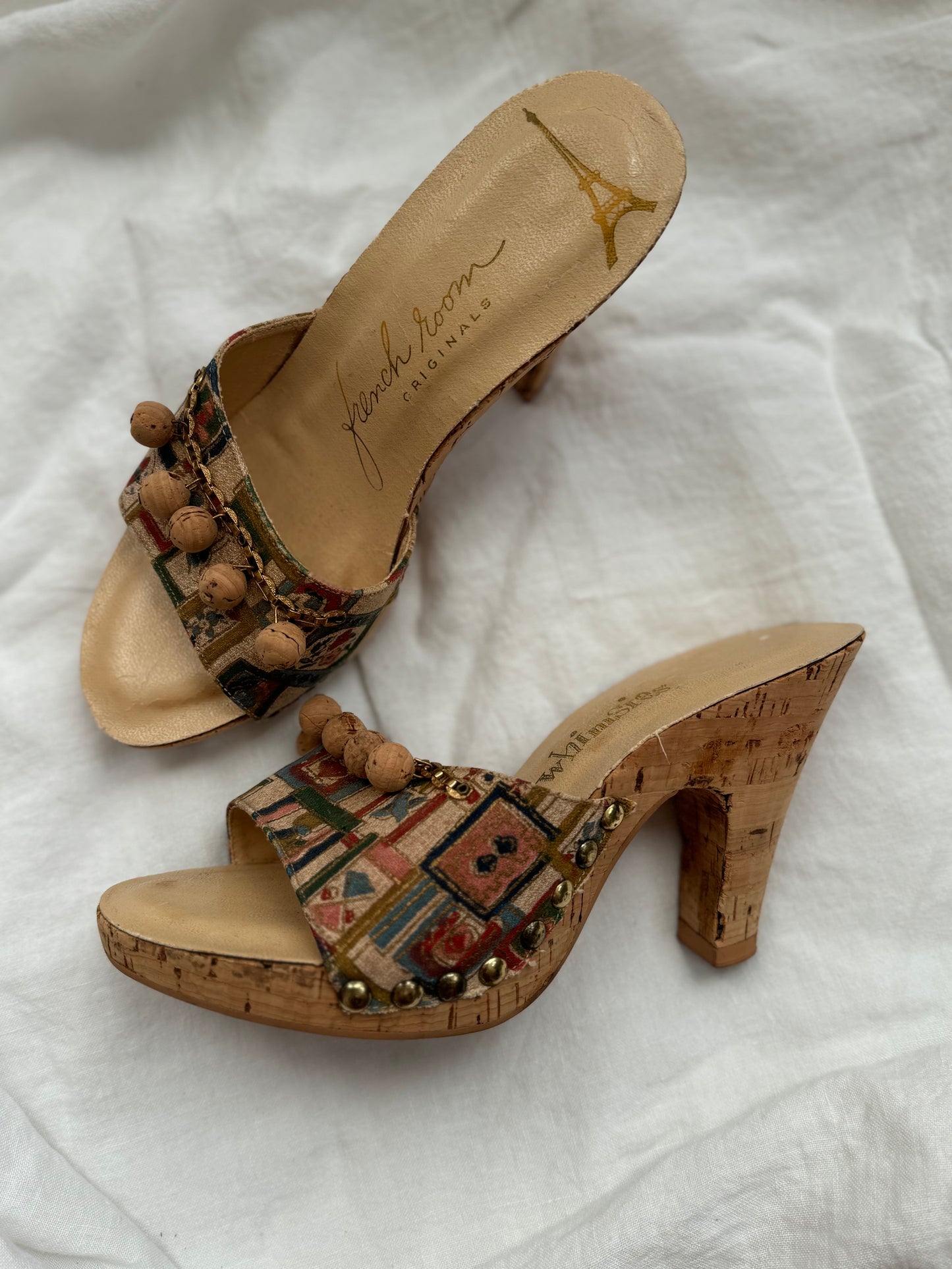 1950s Abstract Cork Heels w/ Golden Accents- 7