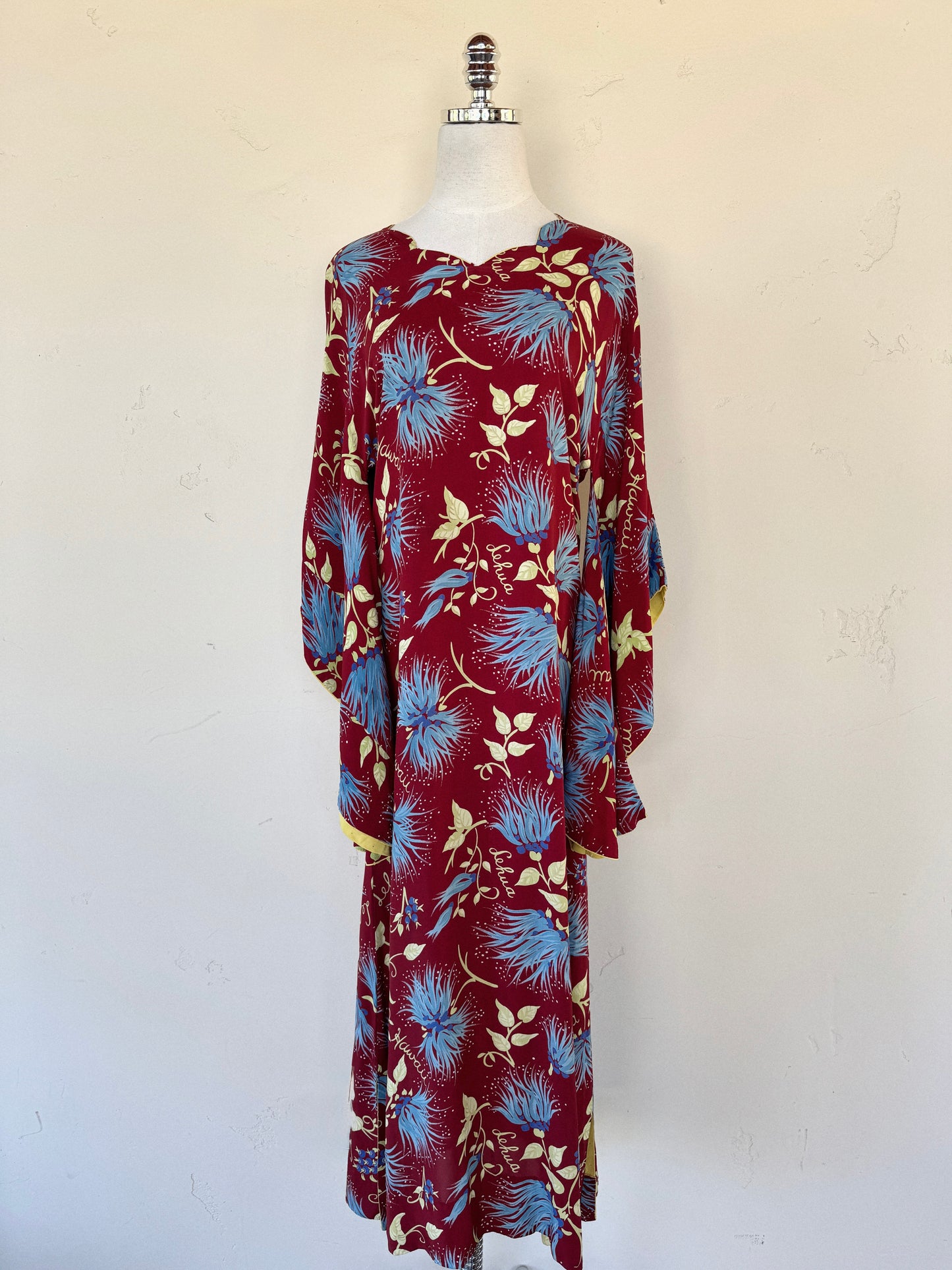 1940s Burgundy + Chartreuse Rayon Hawaiian Dress w/ Angel Sleeves- M