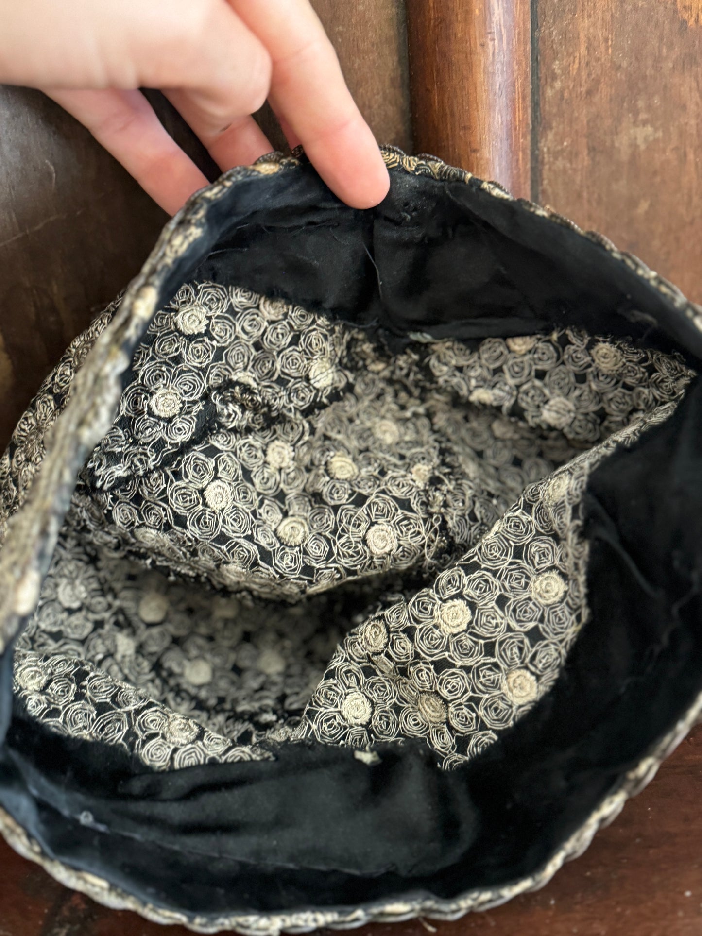 1920s Lamé Rhinestone Turban