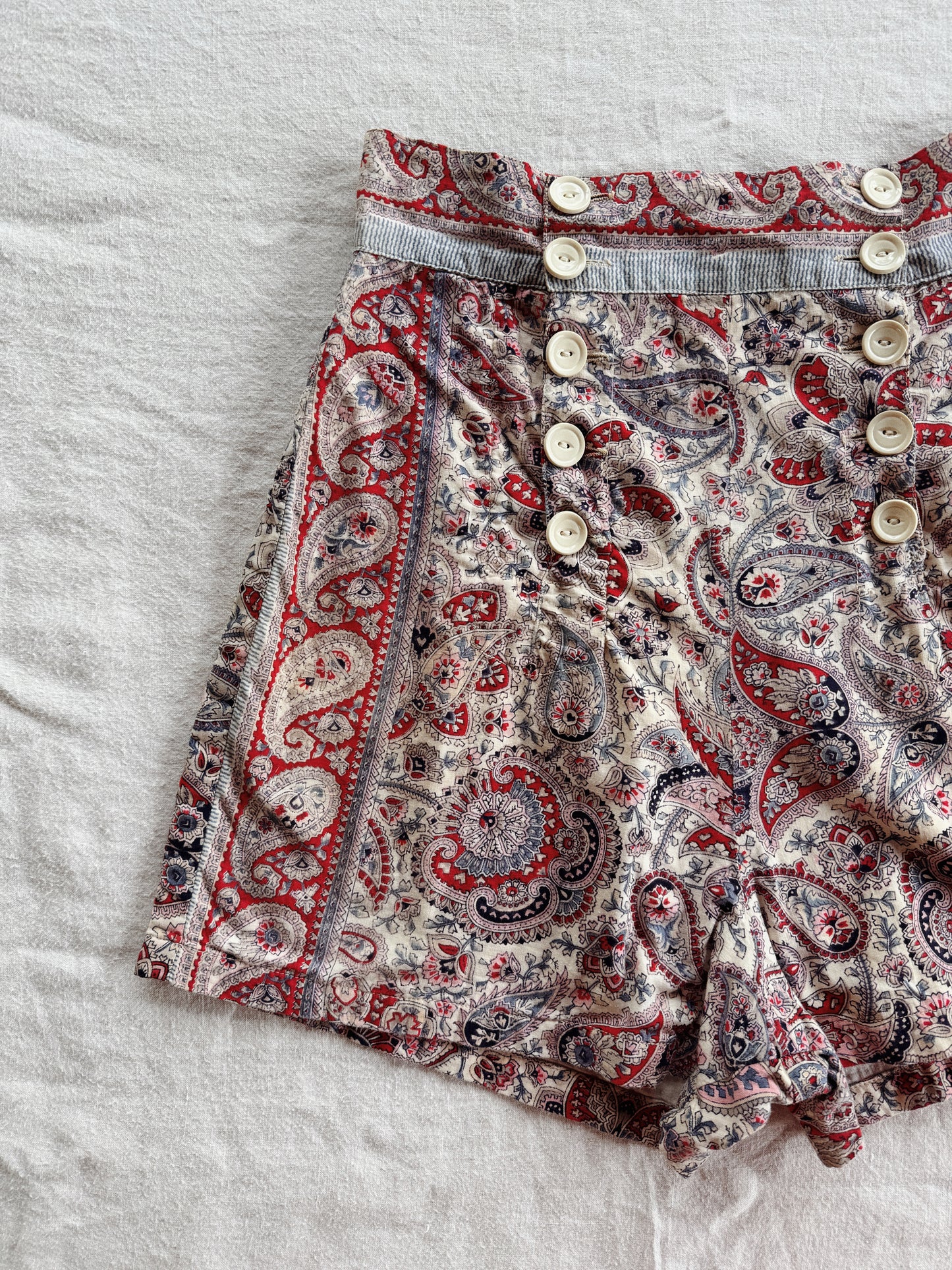 1930s/40s Paisley Hawaiian Fall Front Shorts- S-S/M