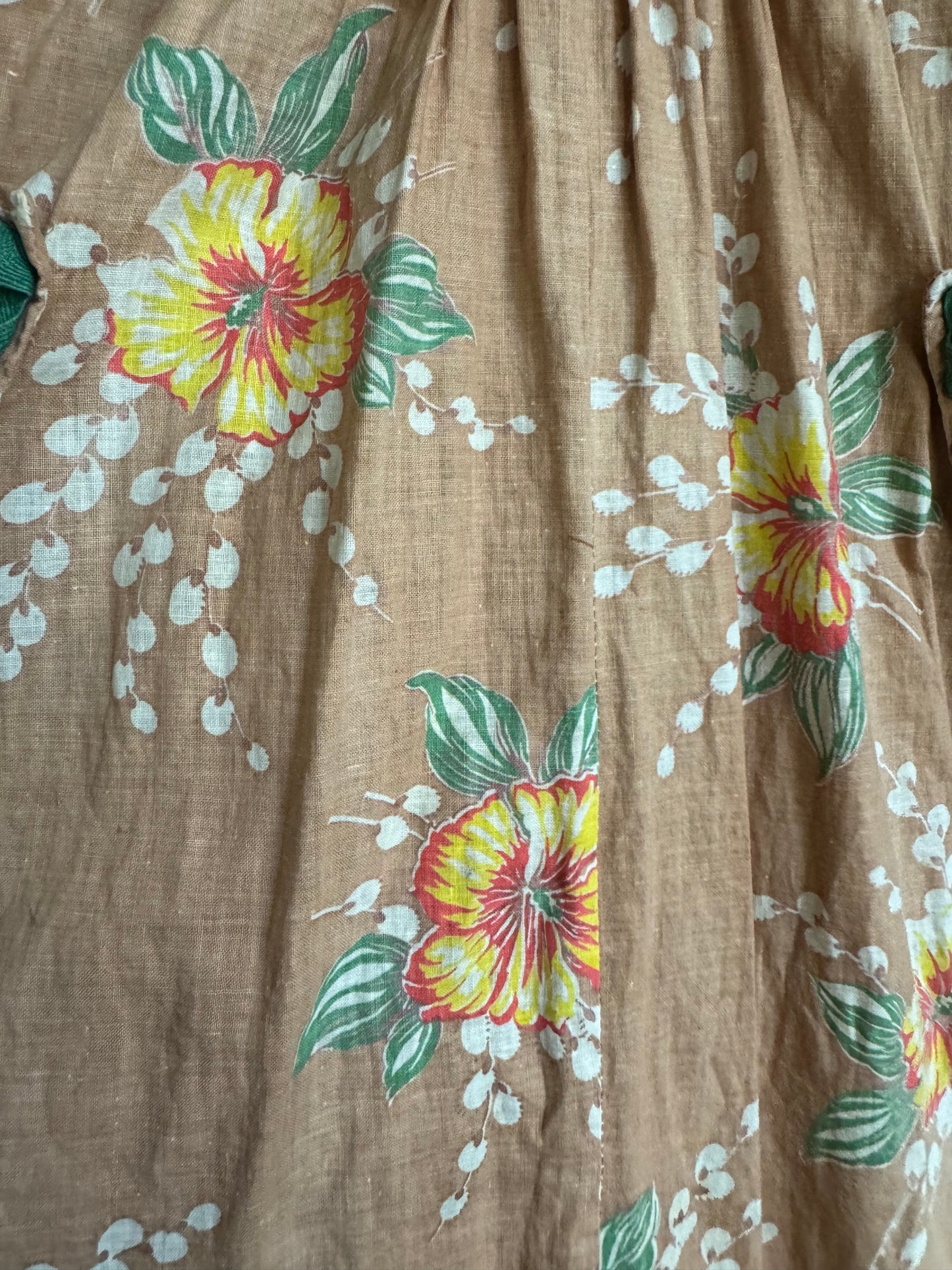 1940s Hawaiian Hibiscus Cotton Summer Dress w/ Ric Rac Trim- S