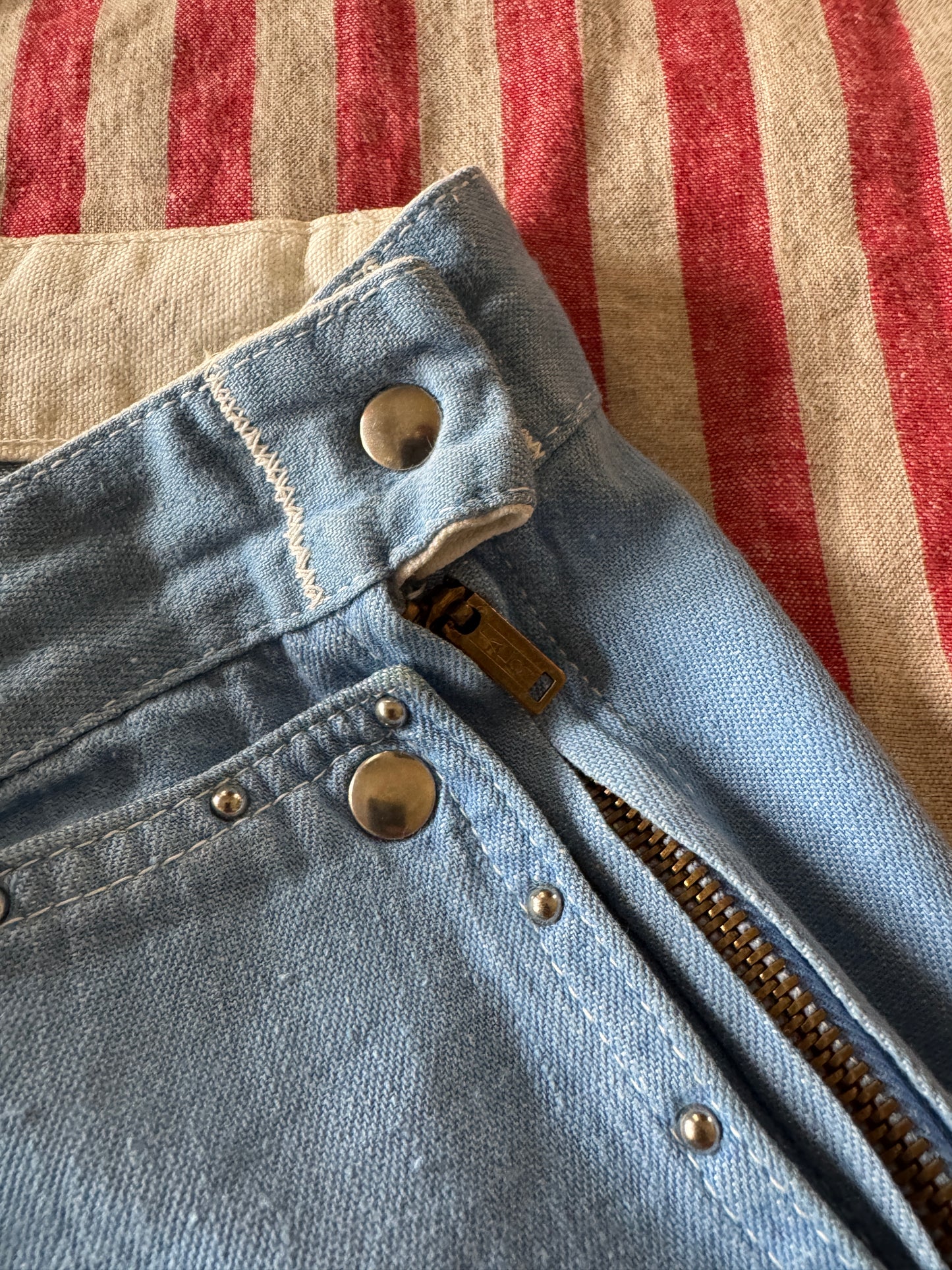 1950s Light Denim Studded Western Side Zips- 25”