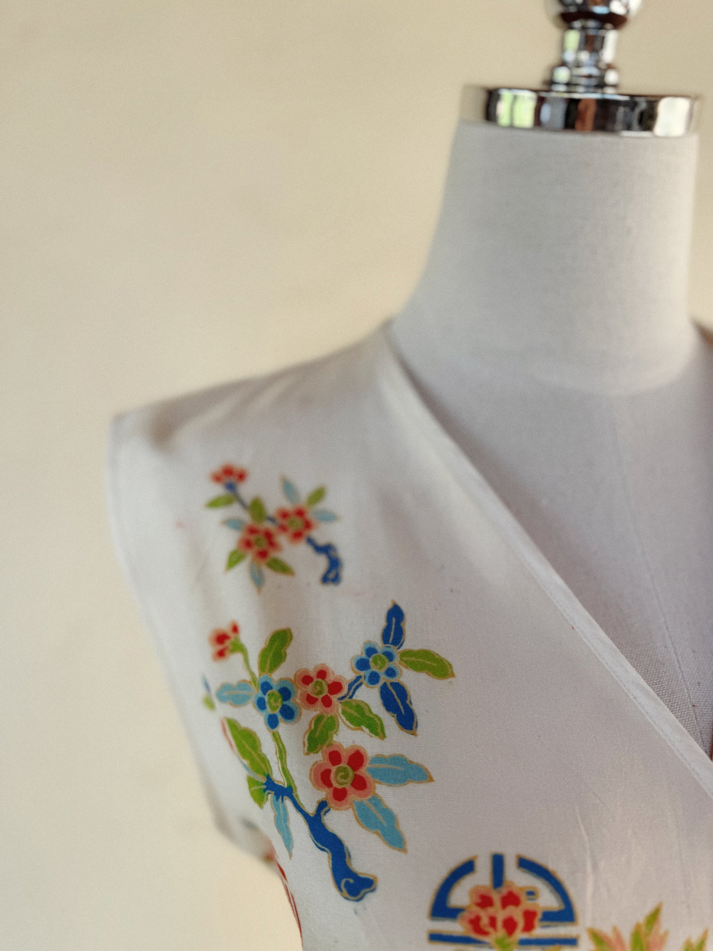 1930s Rare White Pongee Silk Beach Pajama Jumpsuit- M