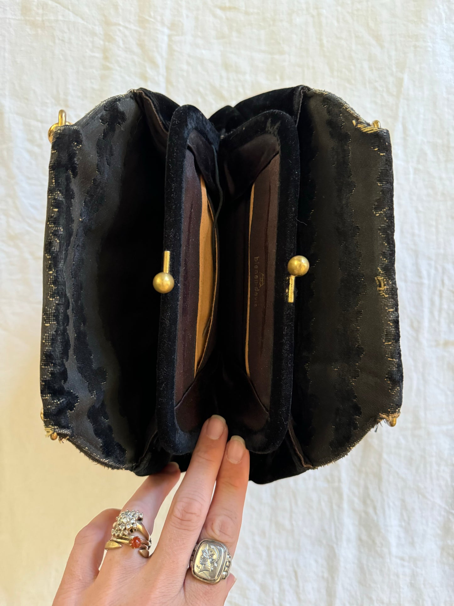 1940s Black Burnout Floral Velvet Bienen Davis Chain Handbag