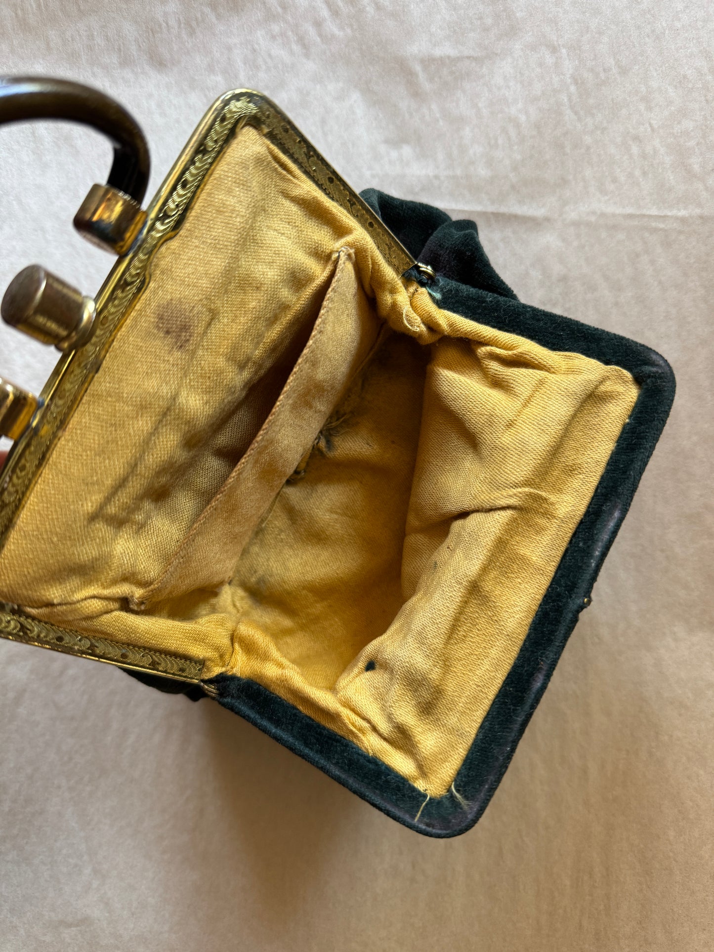 Victorian Petite Emerald Velvet Handbag