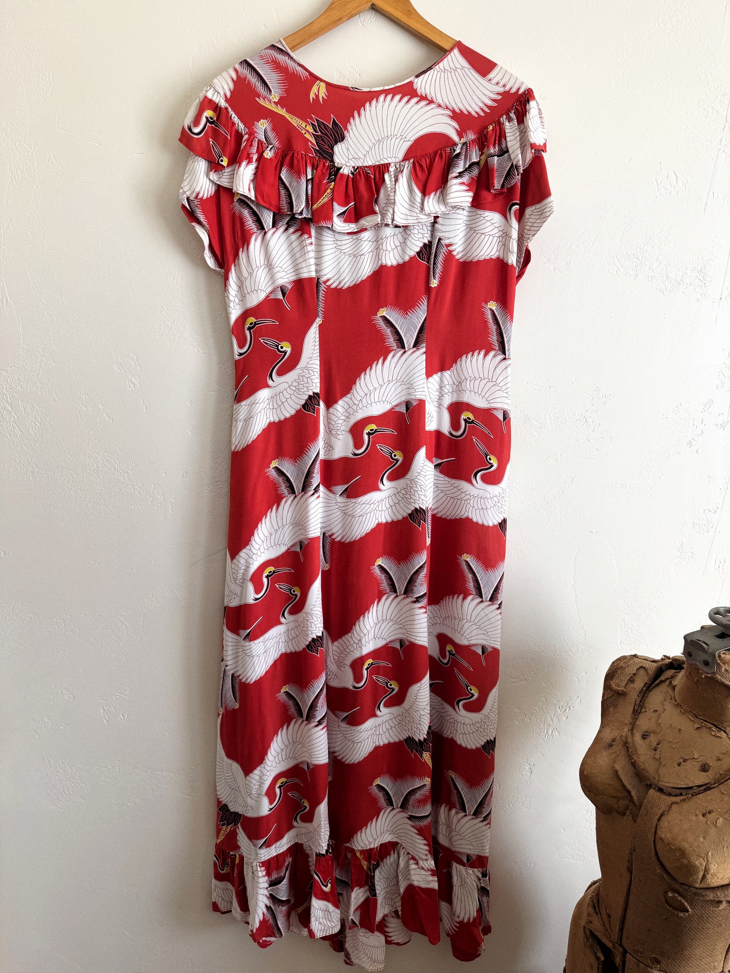 1940s Rare Red Crane Hawaiian Cold Rayon Dress- L
