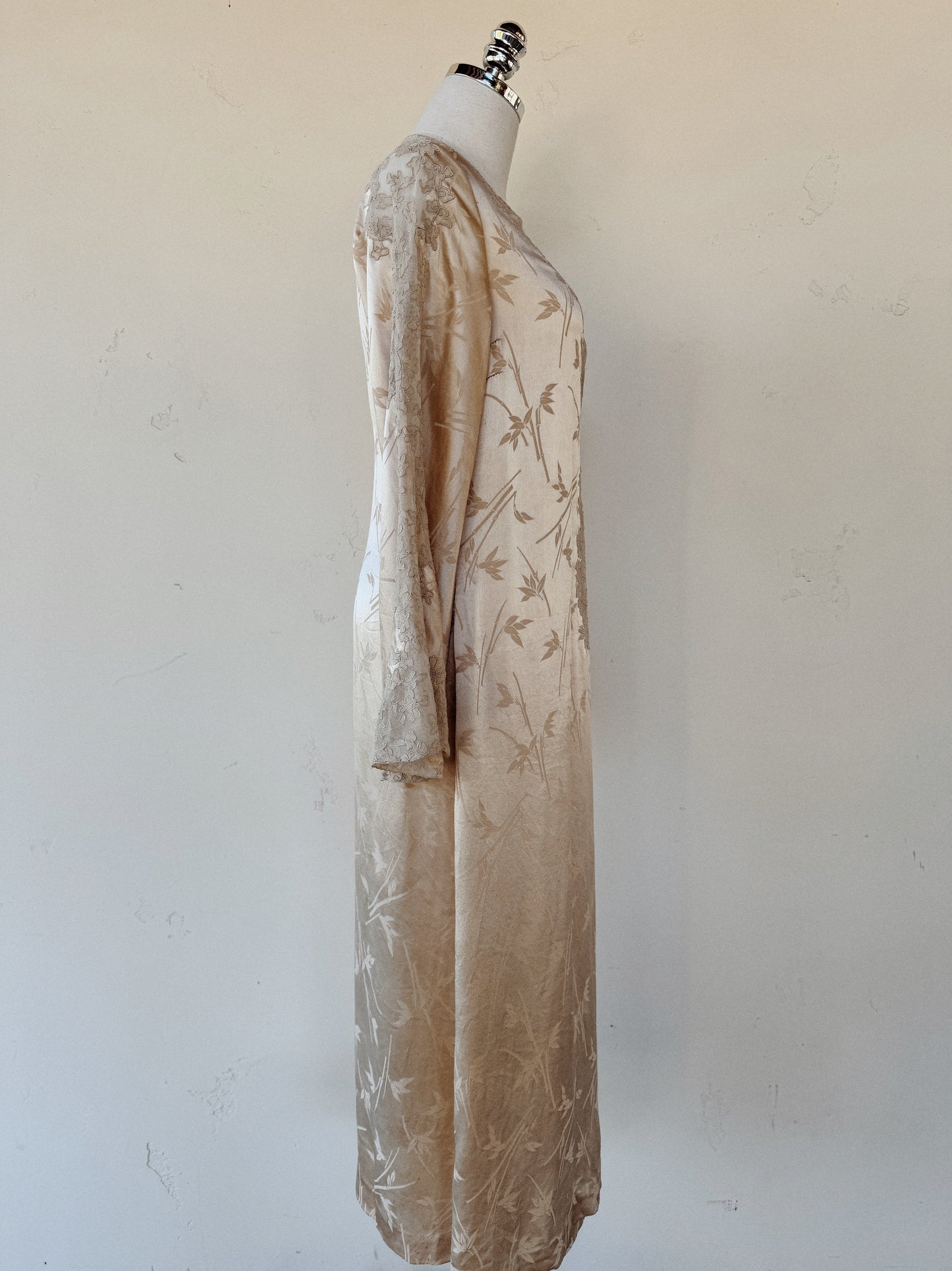 1930s Ivory Silk Charmeuse Bamboo Jacquard Angel Sleeve Robe- S/M-M