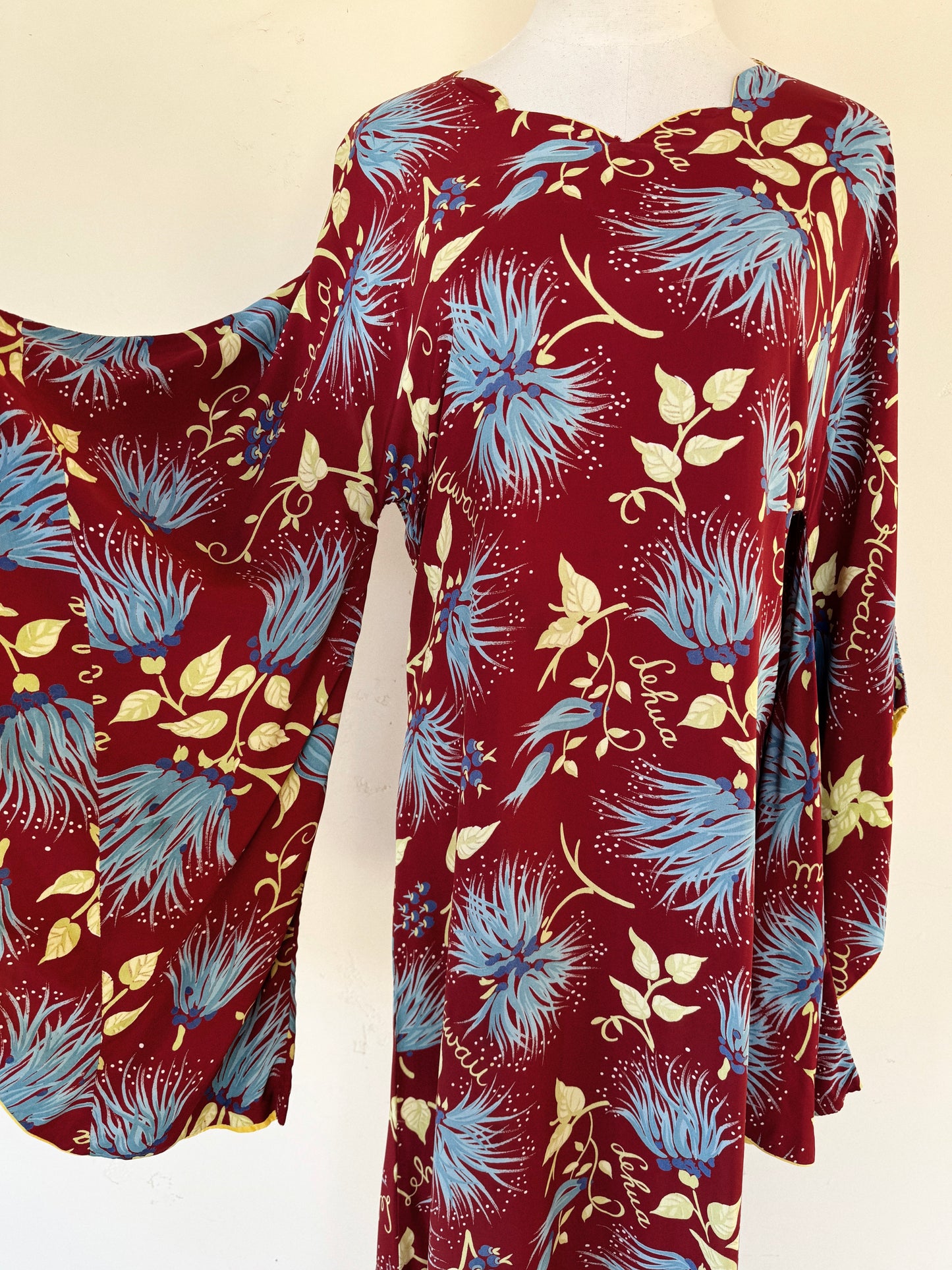 1940s Burgundy + Chartreuse Rayon Hawaiian Dress w/ Angel Sleeves- M