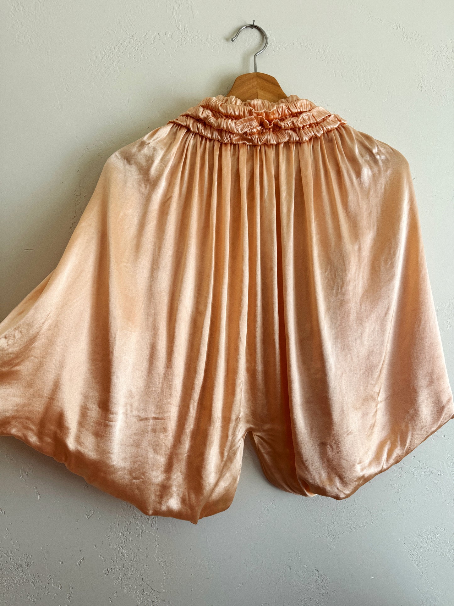 1930s Peach Liquid Satin Shrug w/ Heavily Ruched Collar- S/M