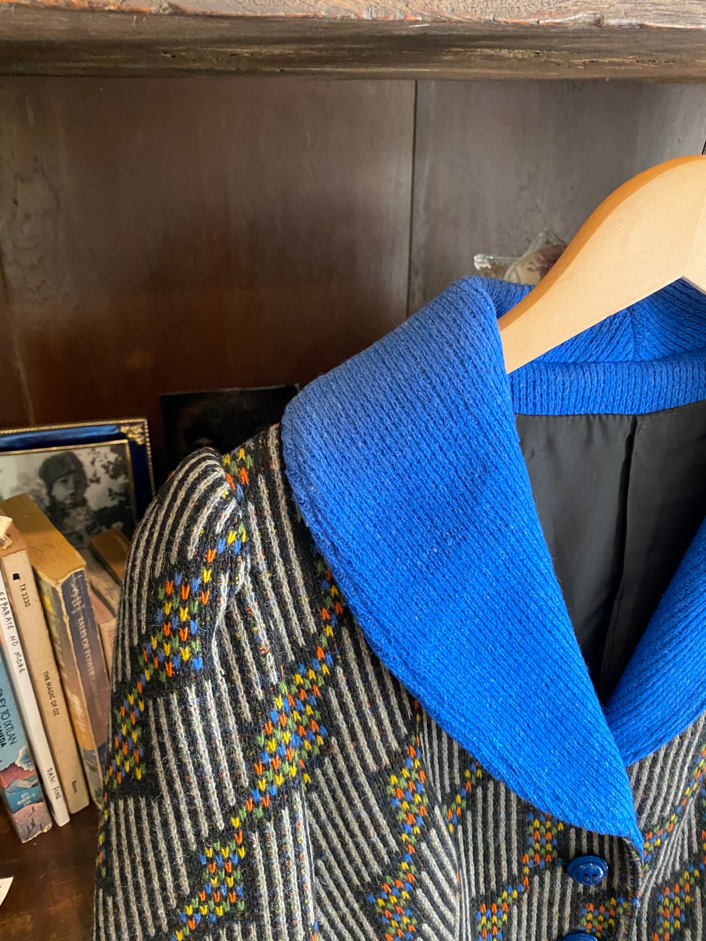 1970s does 30s Abstract Cropped Wool Jacket w/ Puffed Shoulders- S/M