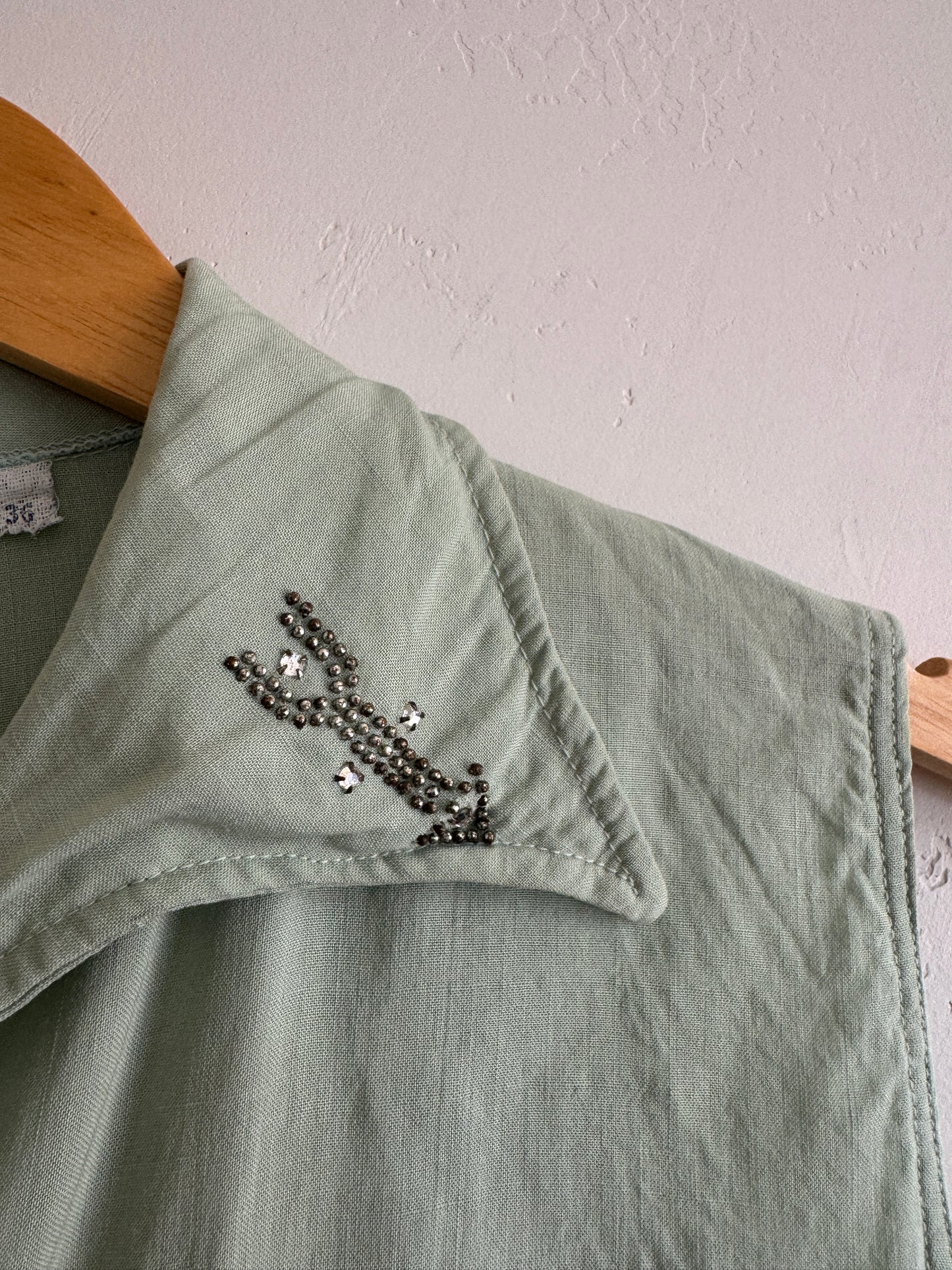 1950s Sea Foam Rhinestone Arrow Western Top- S/M