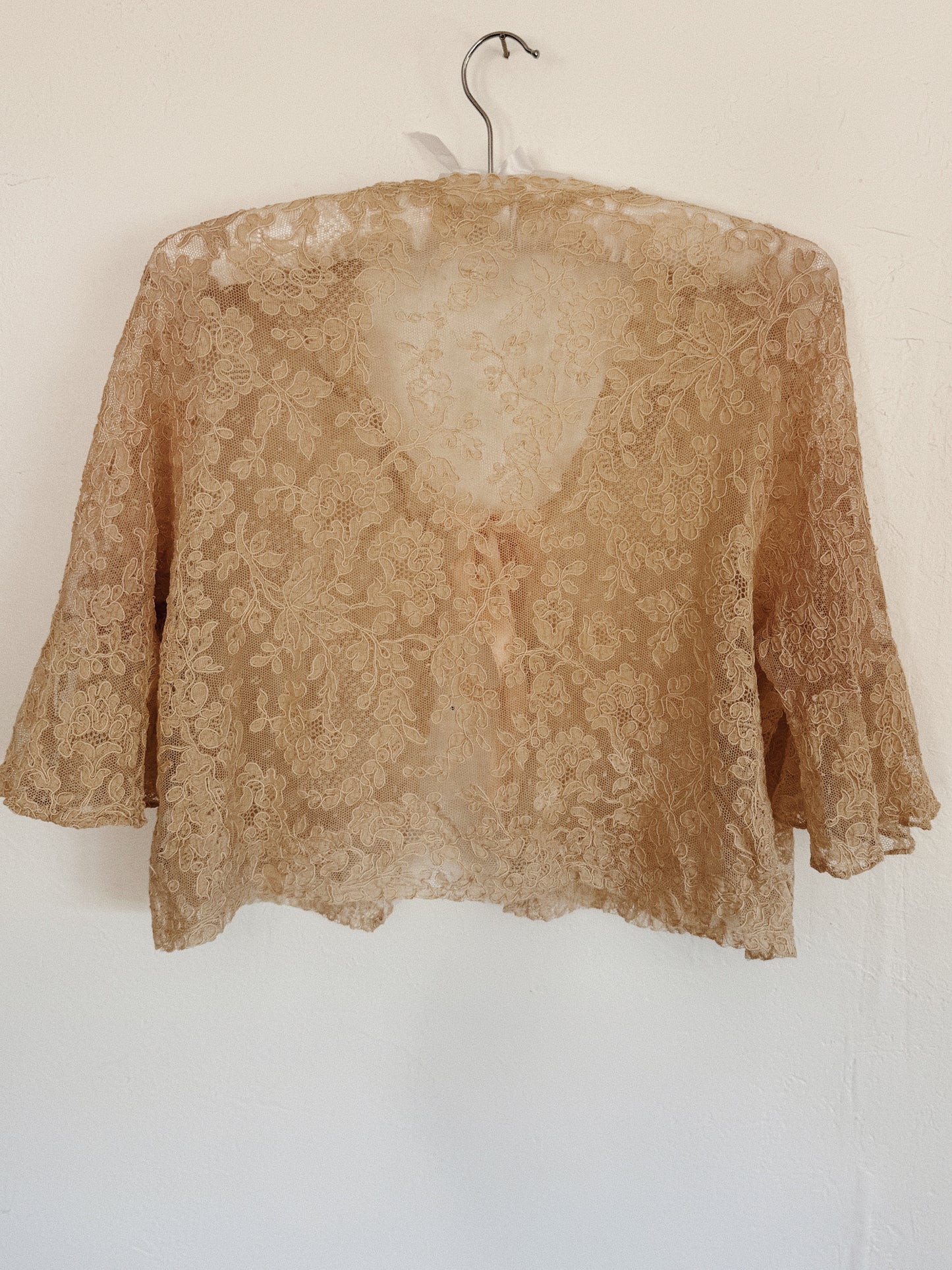 1930s Fine Lace Bed Jacket w/ Trumpet Sleeves- S-S/M
