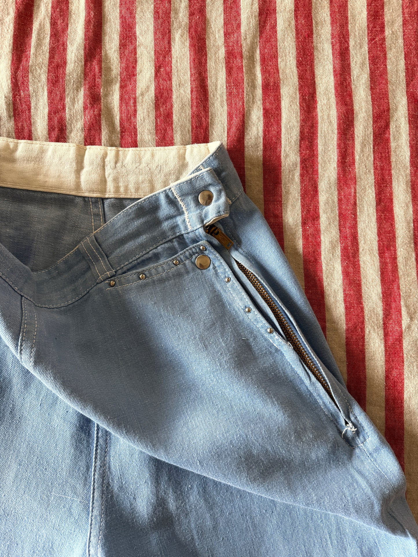1950s Light Denim Studded Western Side Zips- 25”