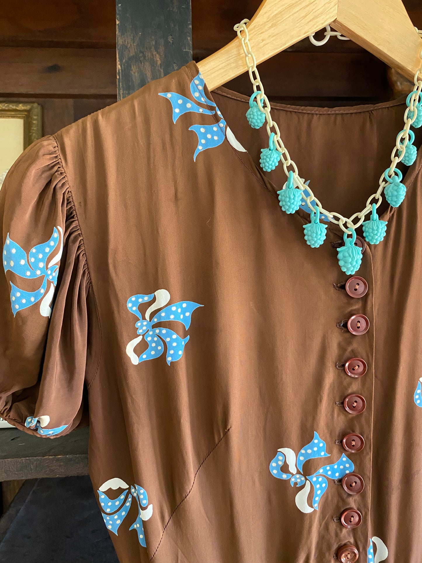 1930s/40s Brown Cold Rayon Puffed Sleeve Babydoll Dress w/ Blue Bows- XS/S