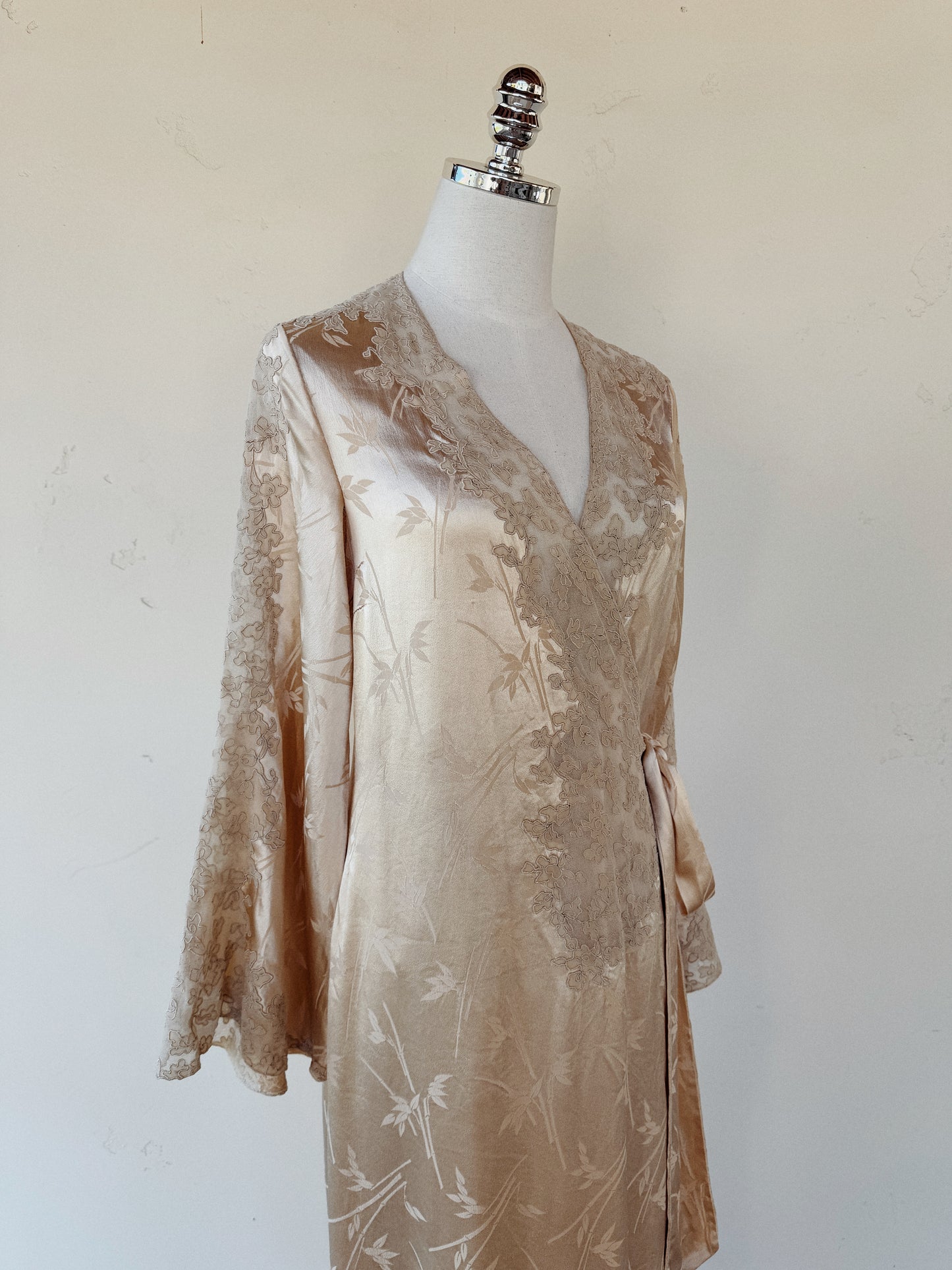1930s Ivory Silk Charmeuse Bamboo Jacquard Angel Sleeve Robe- S/M-M