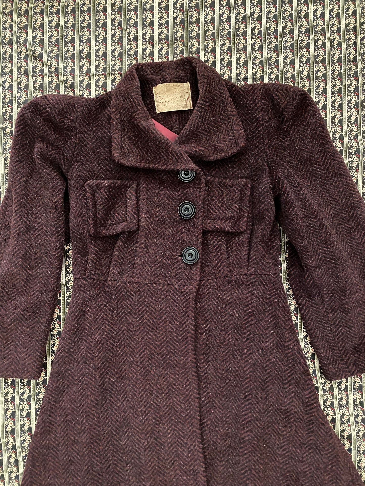 1930s Brown + Purple Chevron Puffed Sleeve Coat- M/L