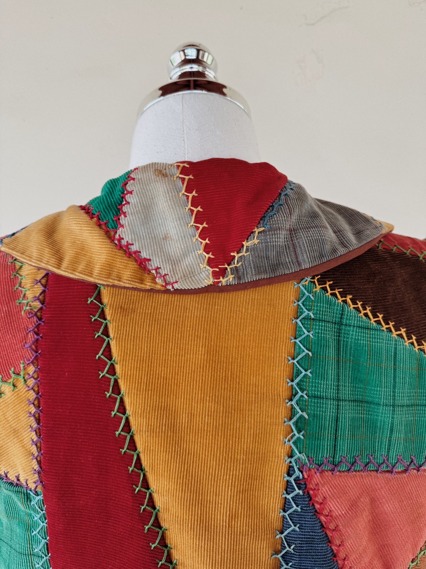 1940s Corduroy Crazy Quilt Jacket w/ Puffed Shoulders- S-M