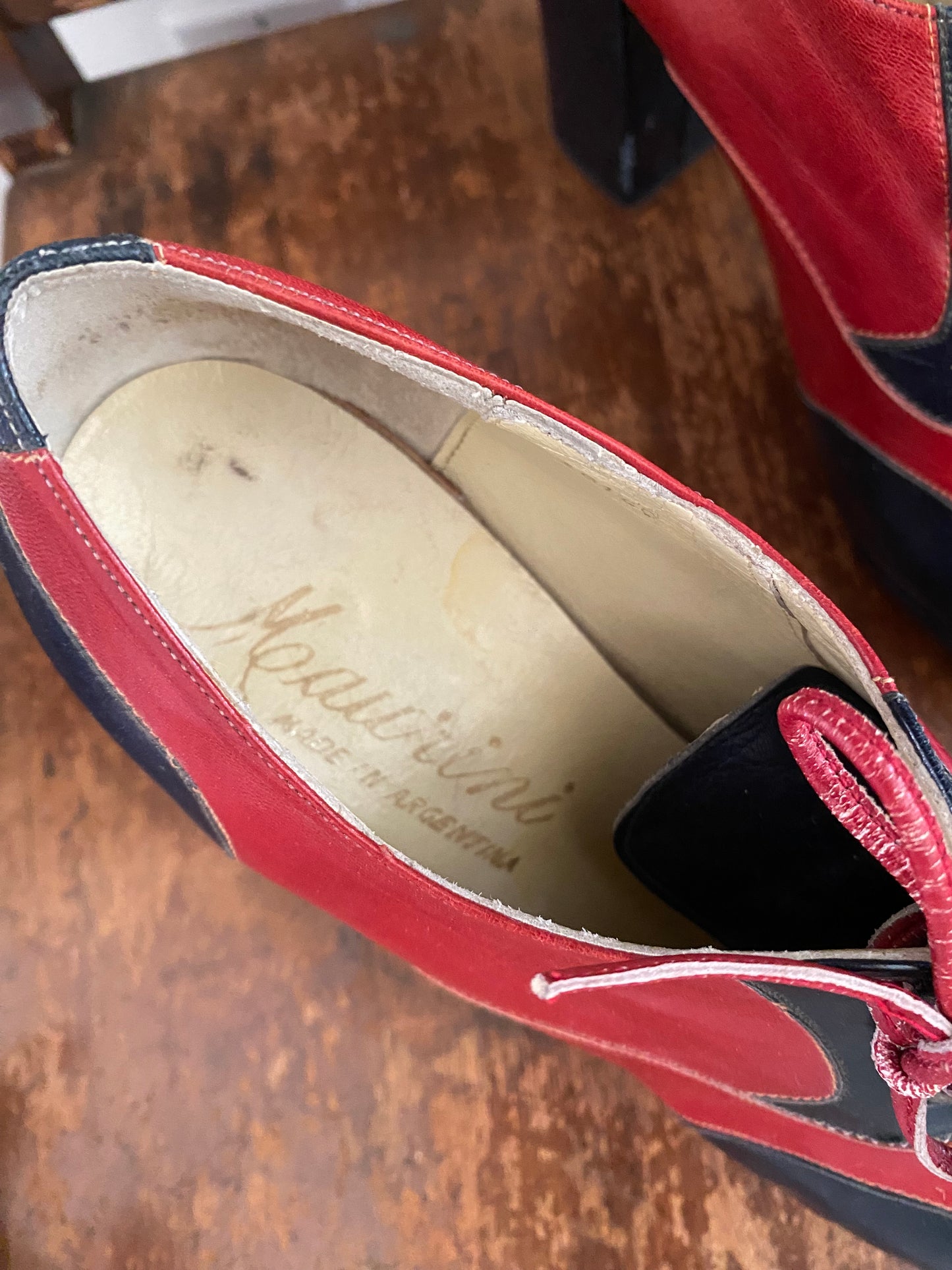 1960s Red + Navy Platform Lace Up Mary Janes- 6