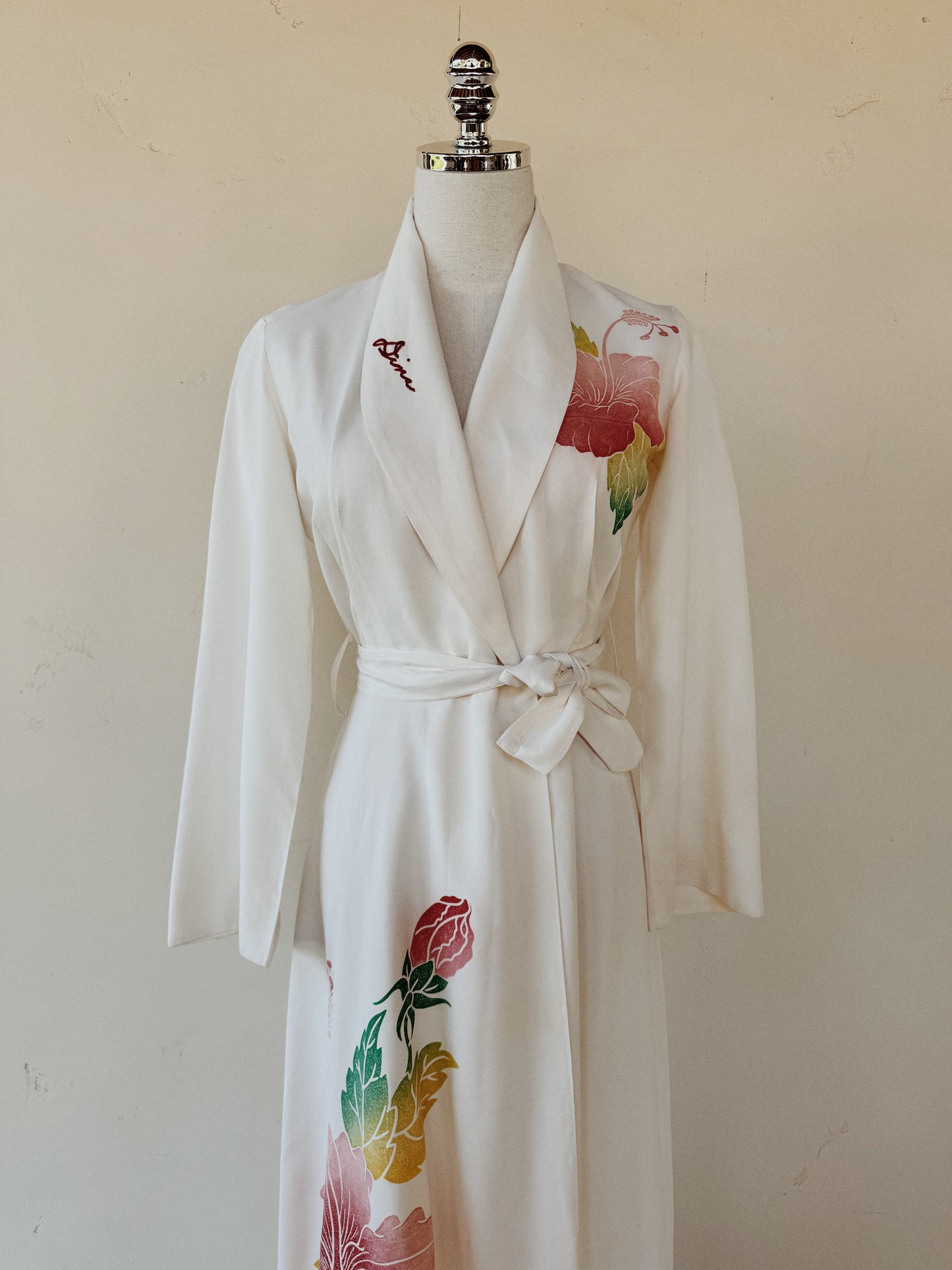 1940s Hawaiian Hibiscus Airbrush Dressing Gown- S/M