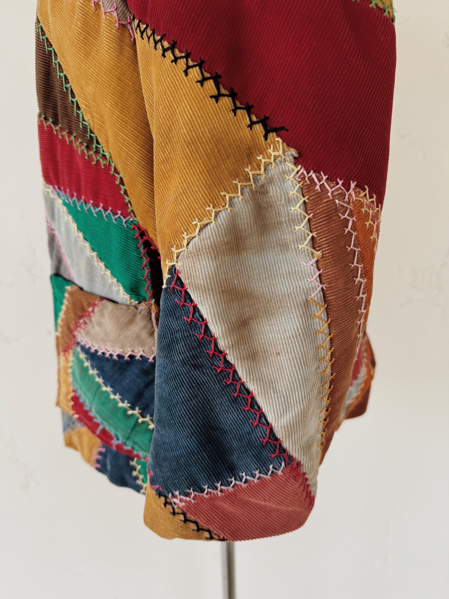 1940s Corduroy Crazy Quilt Jacket w/ Puffed Shoulders- S-M
