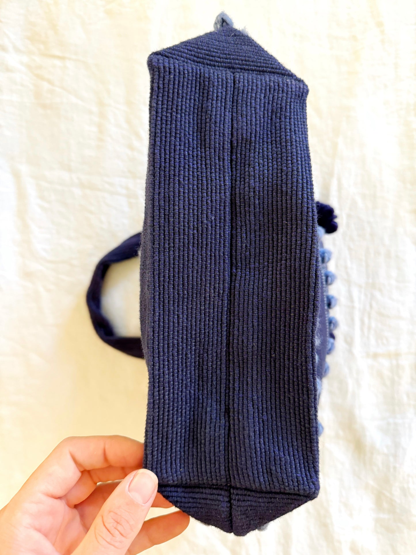 1940s/50s Navy Two Tone Arrowcraft Woven Bag- M
