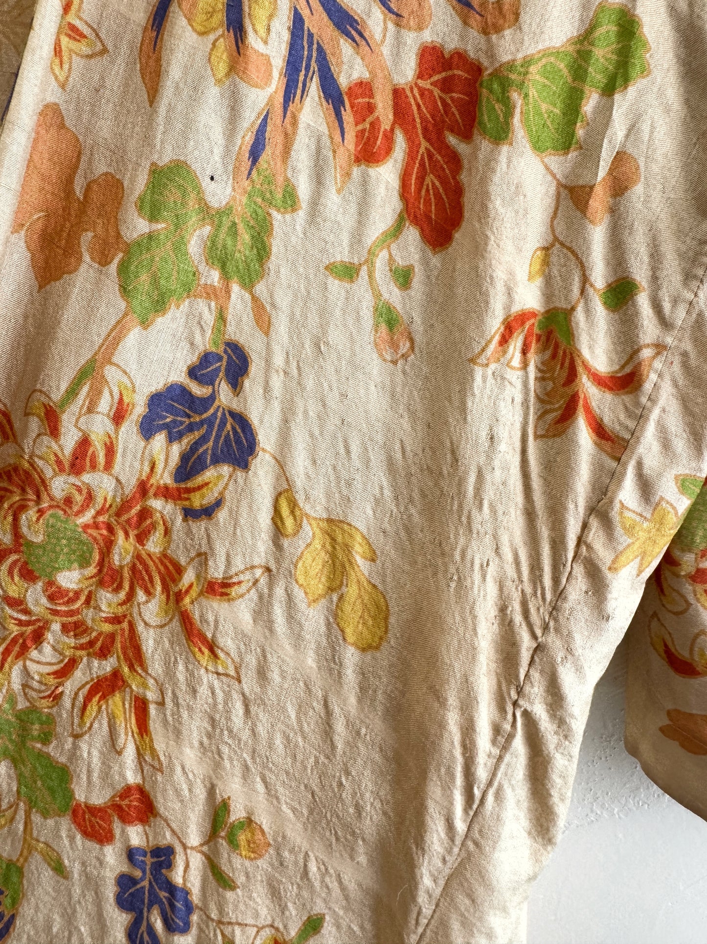 1920s Chartreuse Pongee Silk Duster w/ Chrysanthemum + Autumnal Leaves