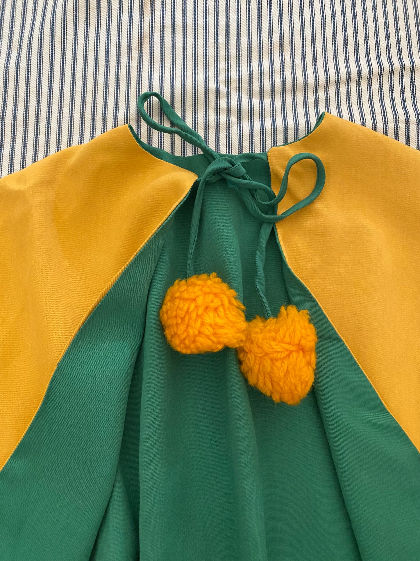 1940s Reversible Gabardine Two Tone Caplet- S/M