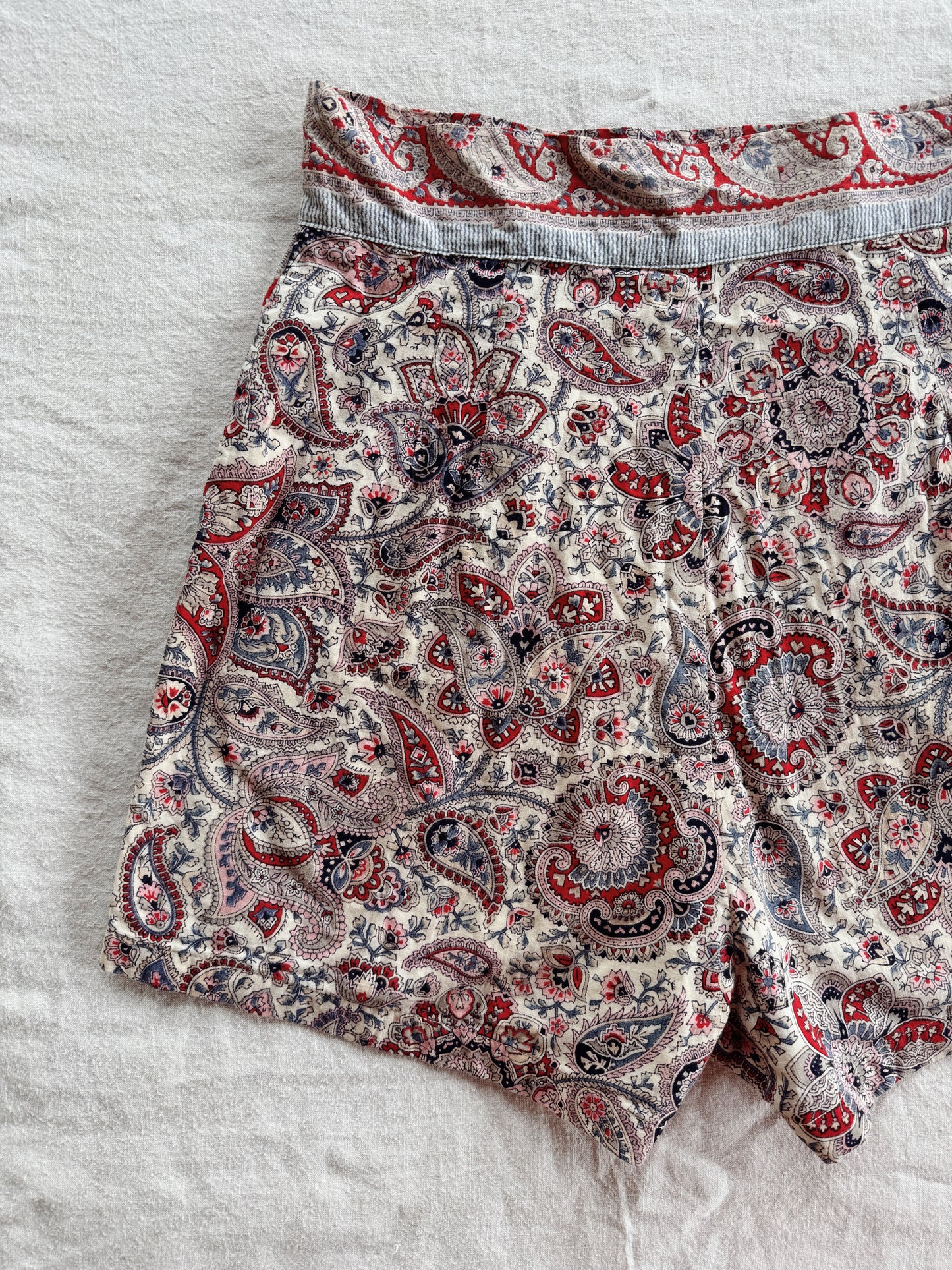 1930s/40s Paisley Hawaiian Fall Front Shorts- S-S/M