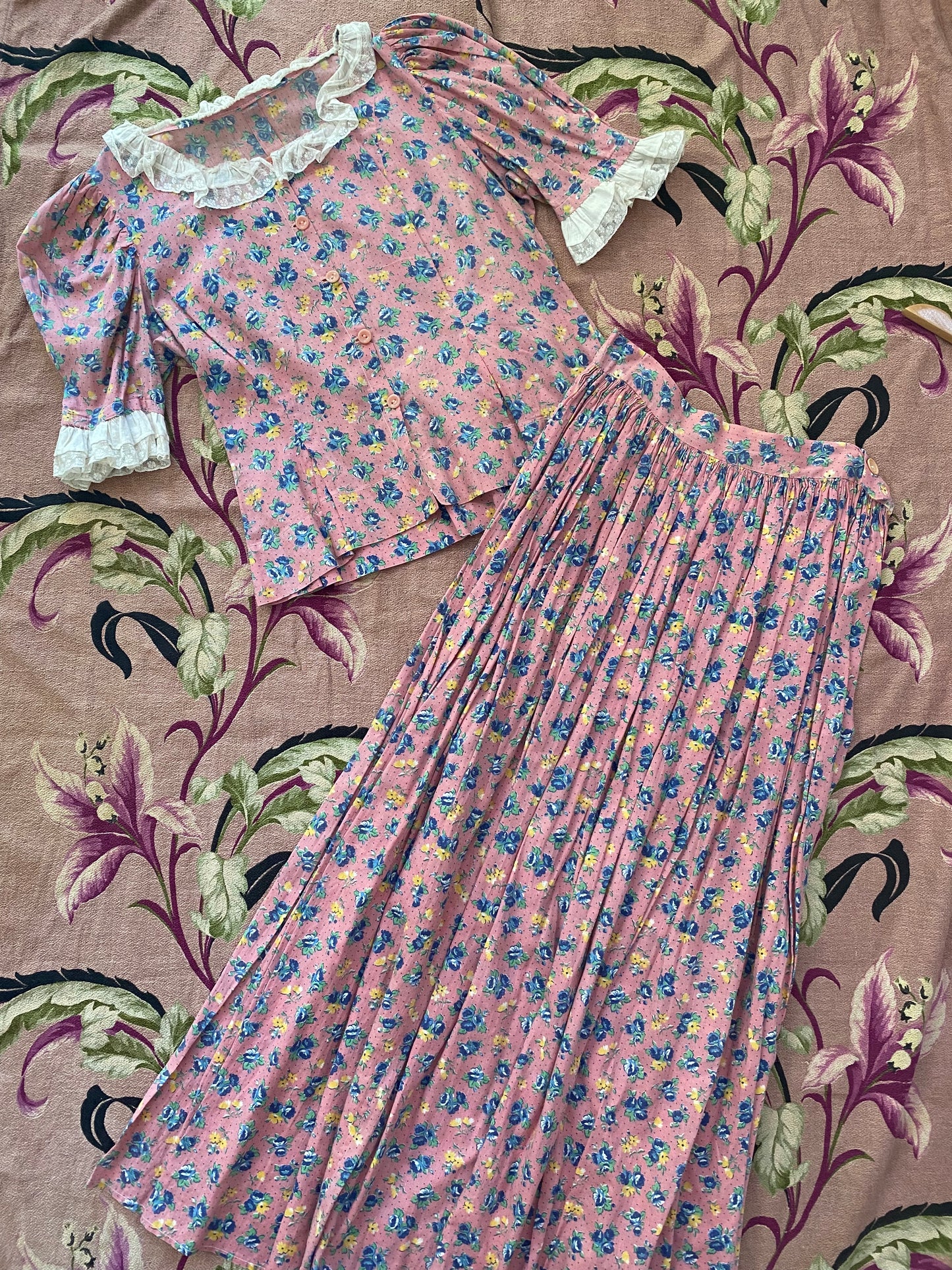 1930s Cotton Floral Feedsack Set- S/M