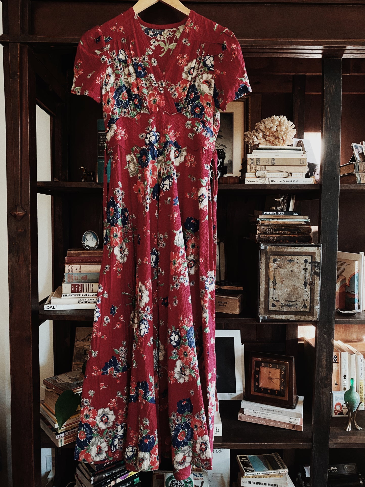 1930s Burgundy Fleur Puffed Sleeve Seersucker Maxi Dress- S