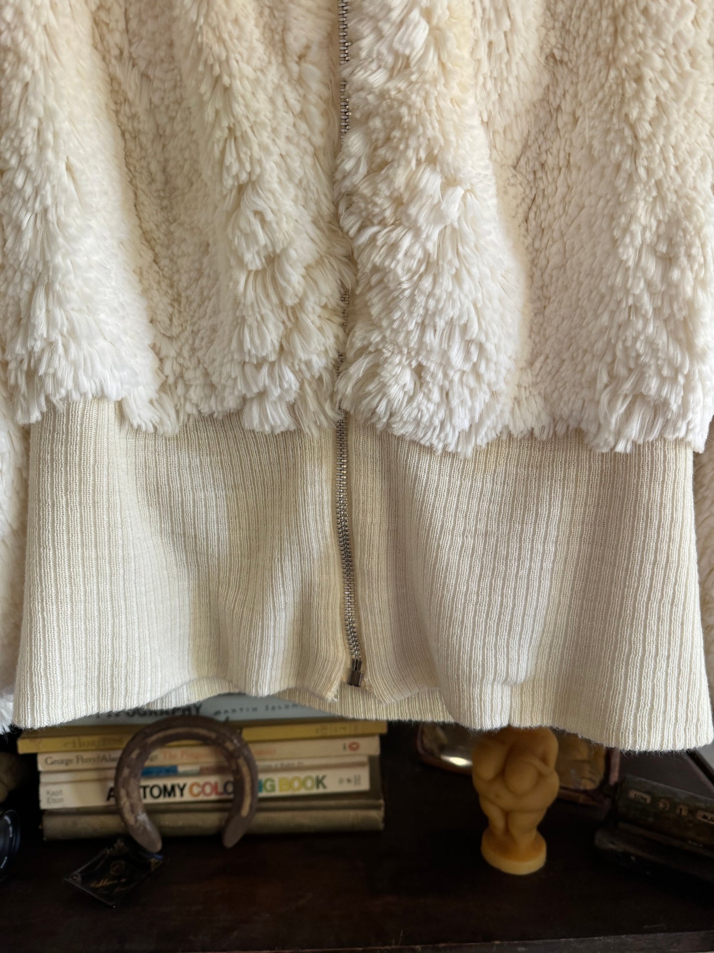 1970s White Cropped Faux Fur Jacket w/ Mutton Sleeves- M/L