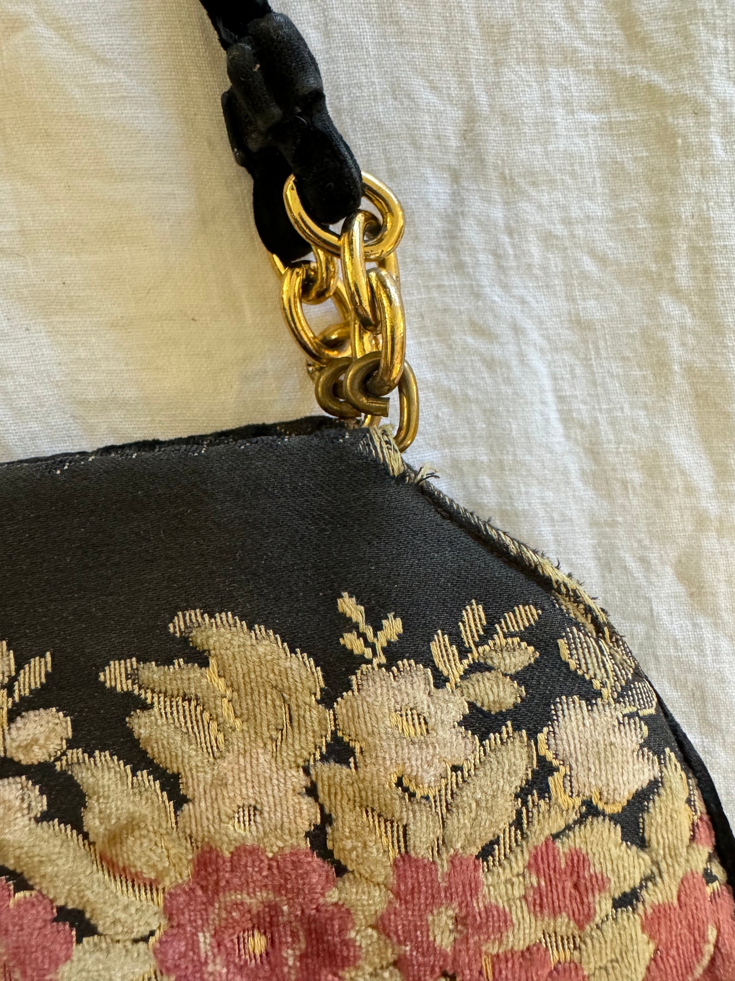 1940s Black Burnout Floral Velvet Bienen Davis Chain Handbag