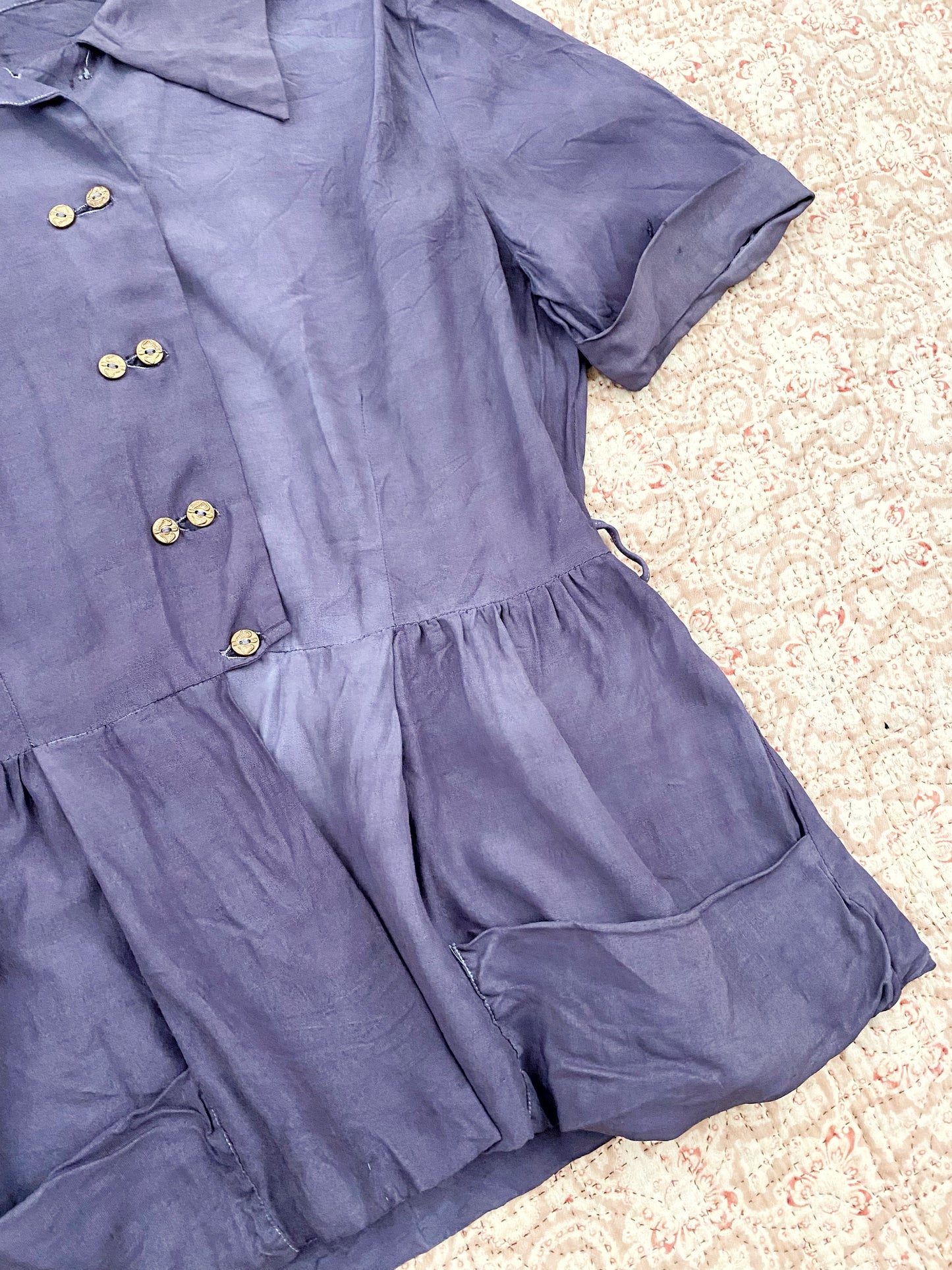 1940s Lilac Peplum Rayon Blouse w/ Brass Button- S