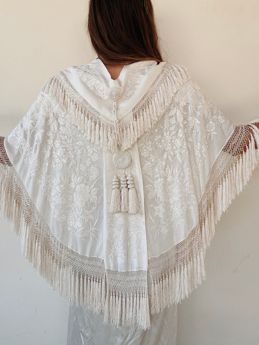 1920s Ivory Cantonese Silk Embroidered Shawl w/ Fringe + Tassels- S-M/L