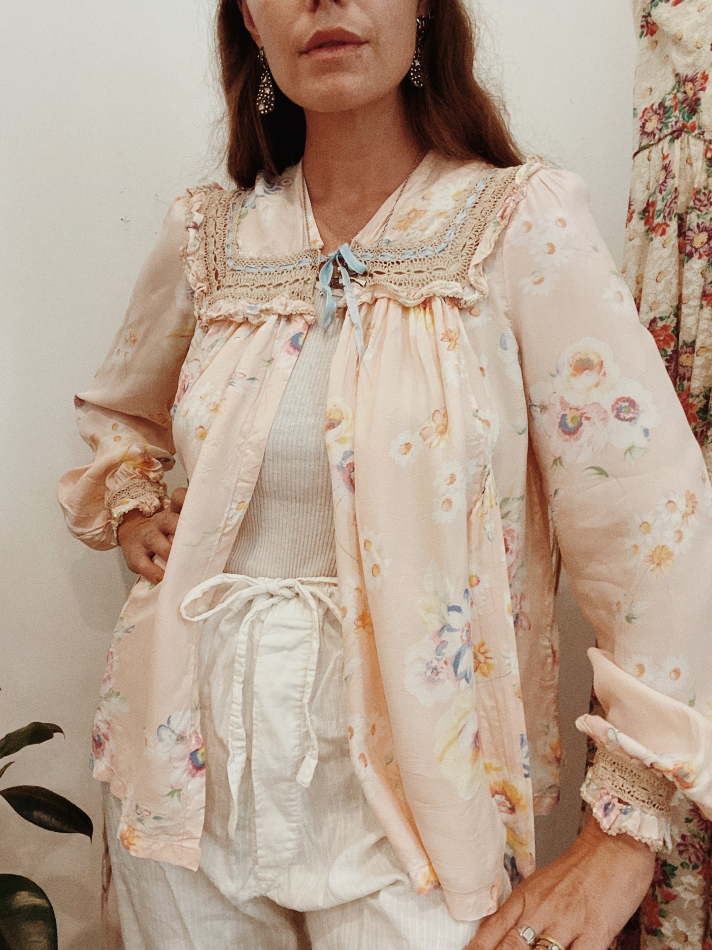 1930s/40s Rayon Jersey Crocheted Floral Bed Jacket Blouse- S/M
