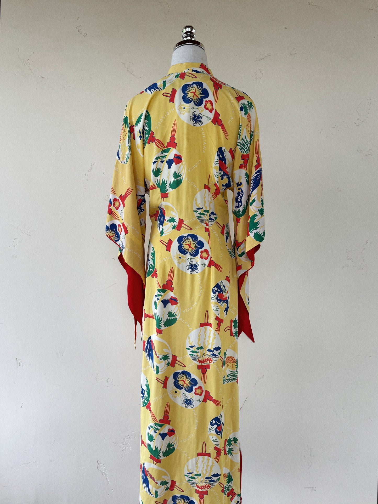 1940s Yellow Cold Rayon Hawaiian Pake Muu Dress- M/L