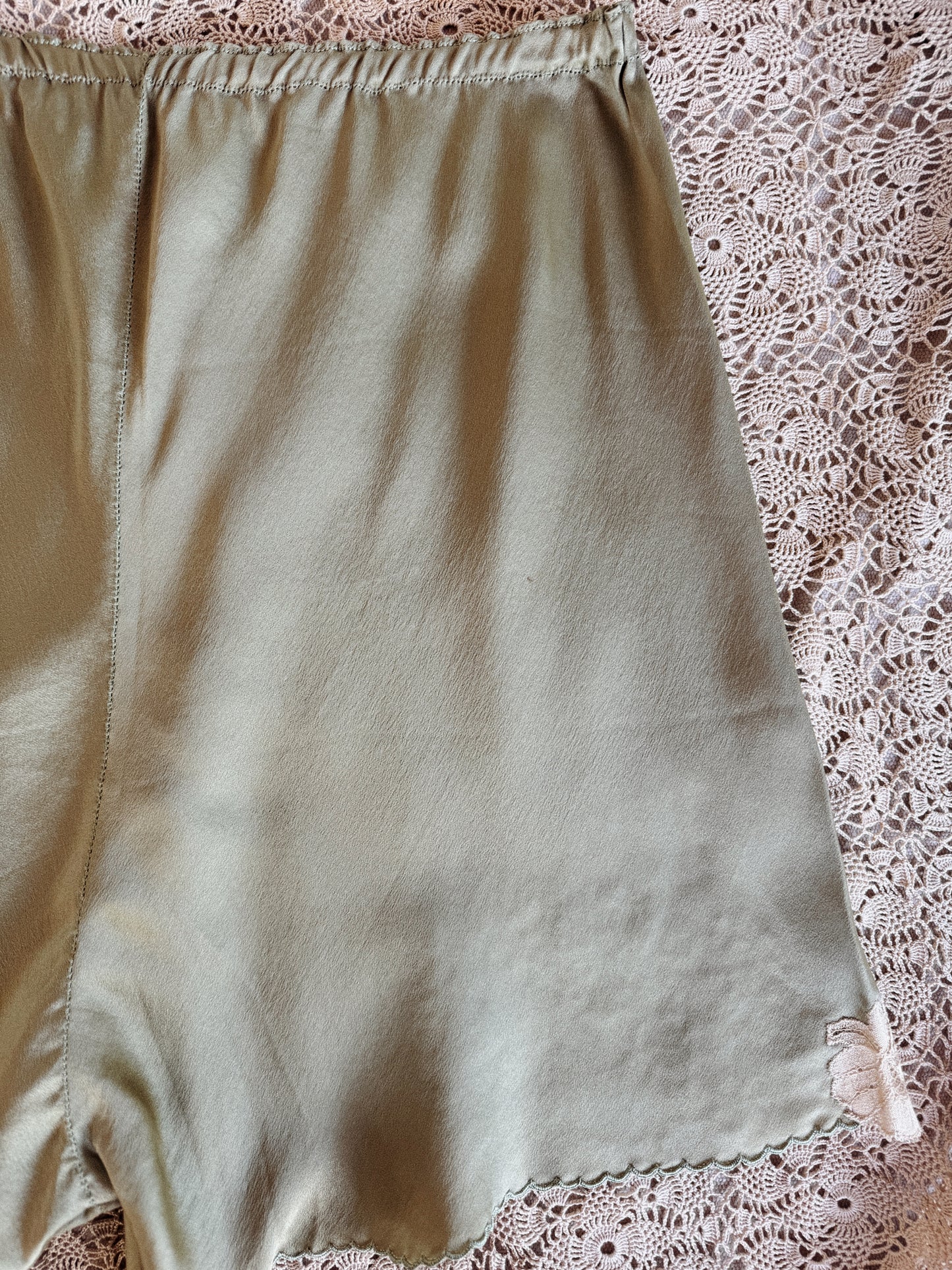 1930w Sage Charmeuse Silk + Lace Tap Shorts- S/M