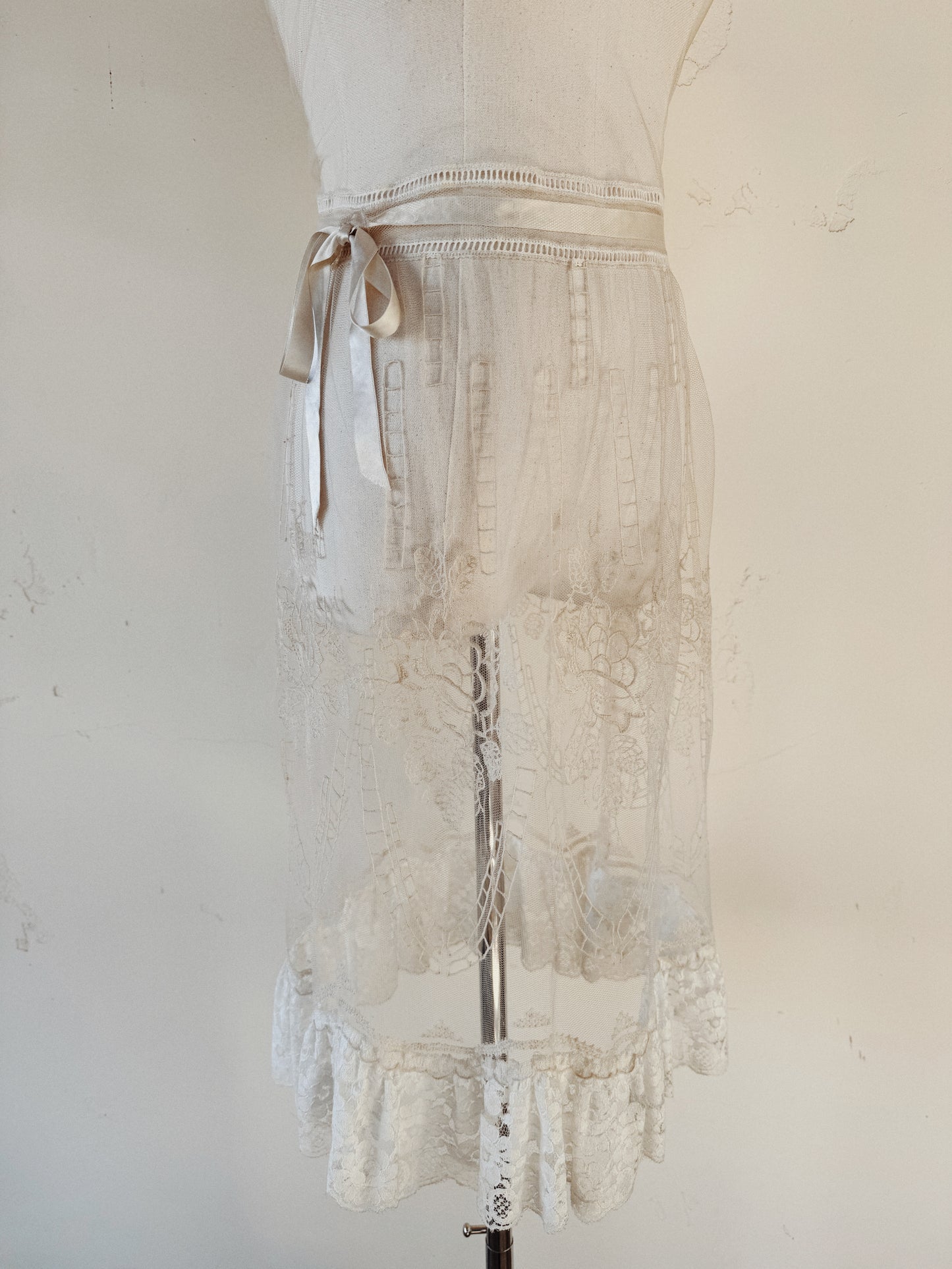 1930s White Net + Lace Dress w/ Silk Ribbon- XS/S